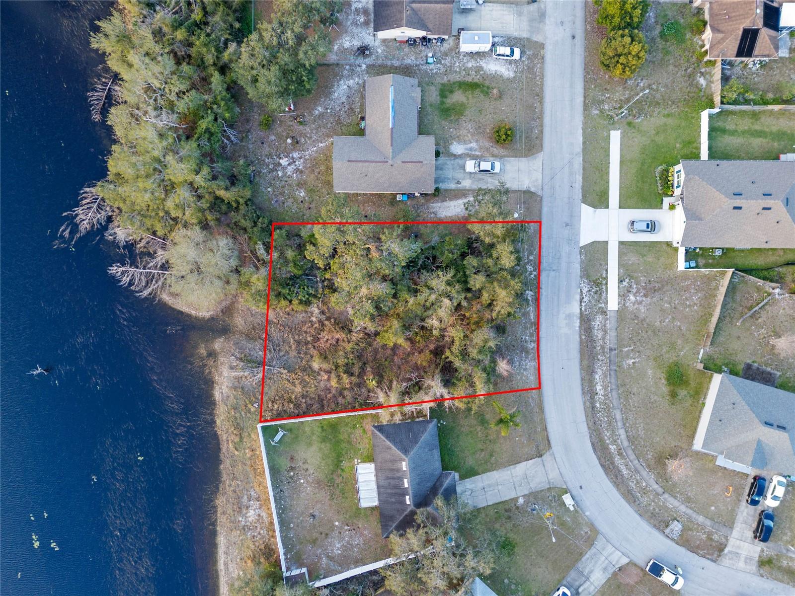 2599 HILLVIEW CIR, DELTONA, FL, 32725