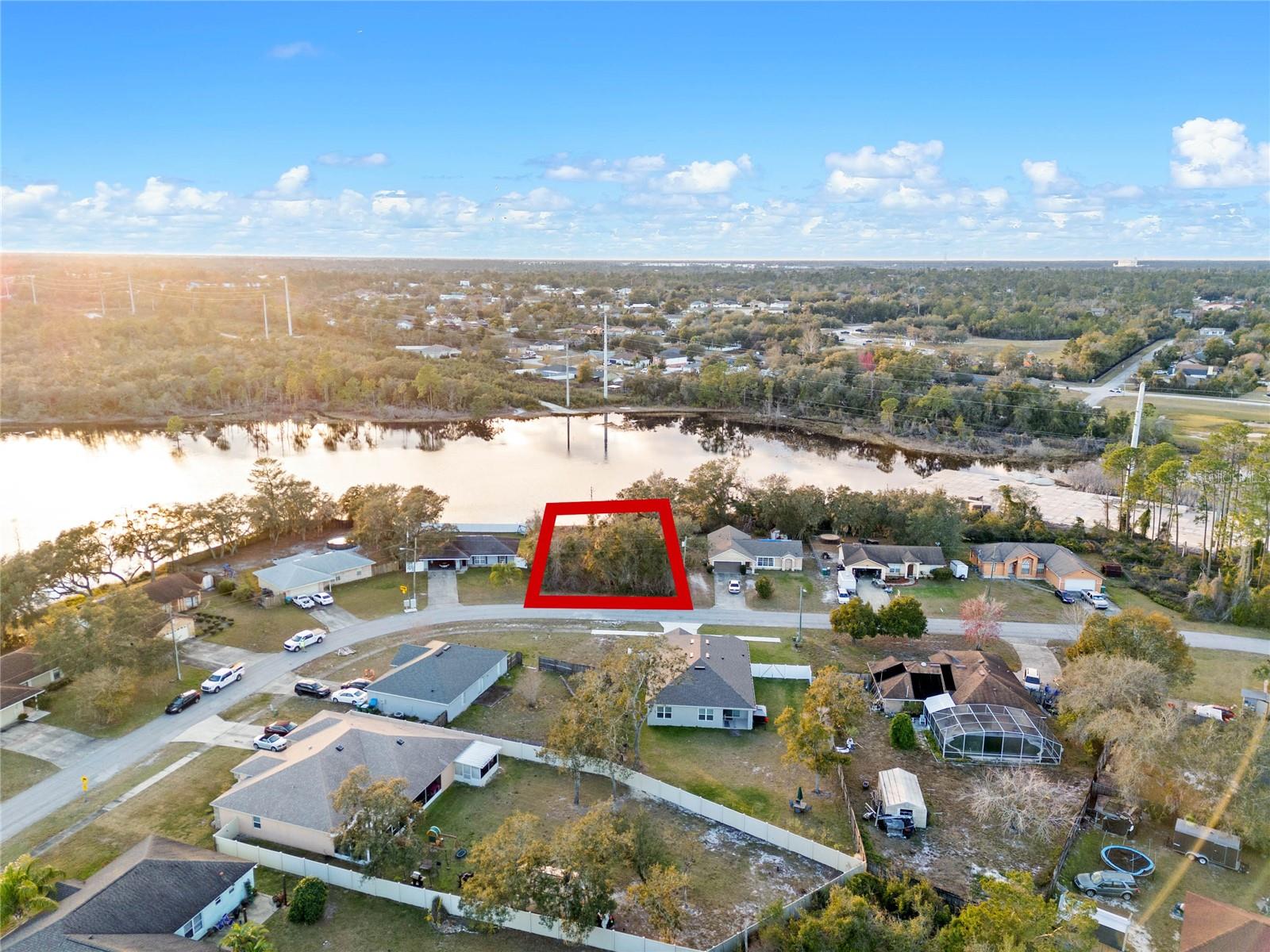 2599 HILLVIEW CIR, DELTONA, FL, 32725