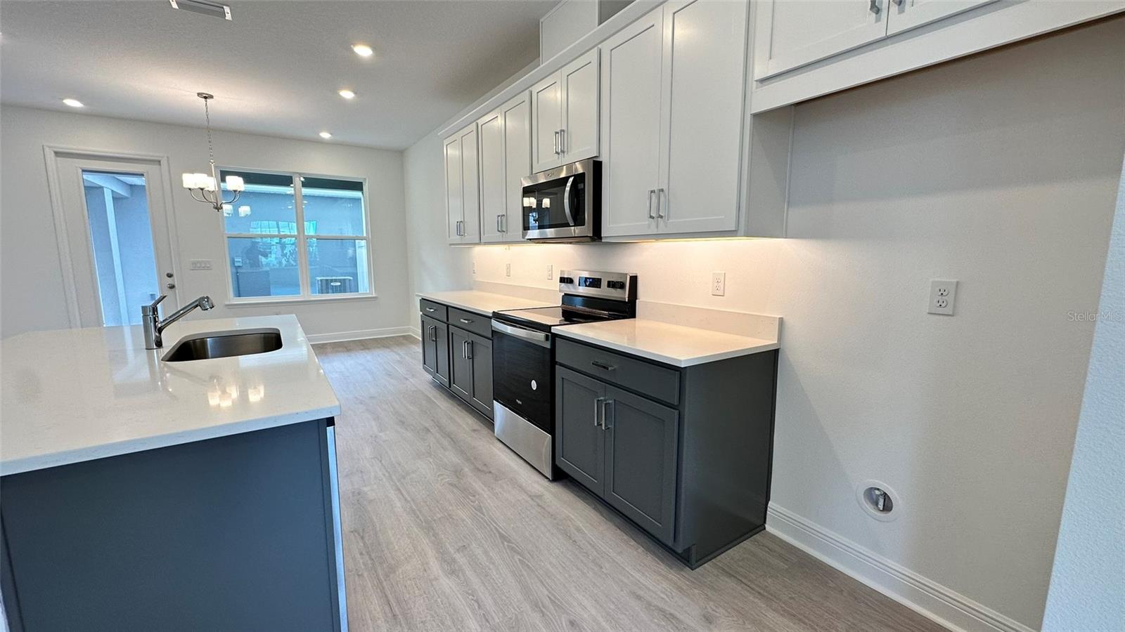 13156 CALMING BREEZE WAY, WINTER GARDEN, FL, 34787