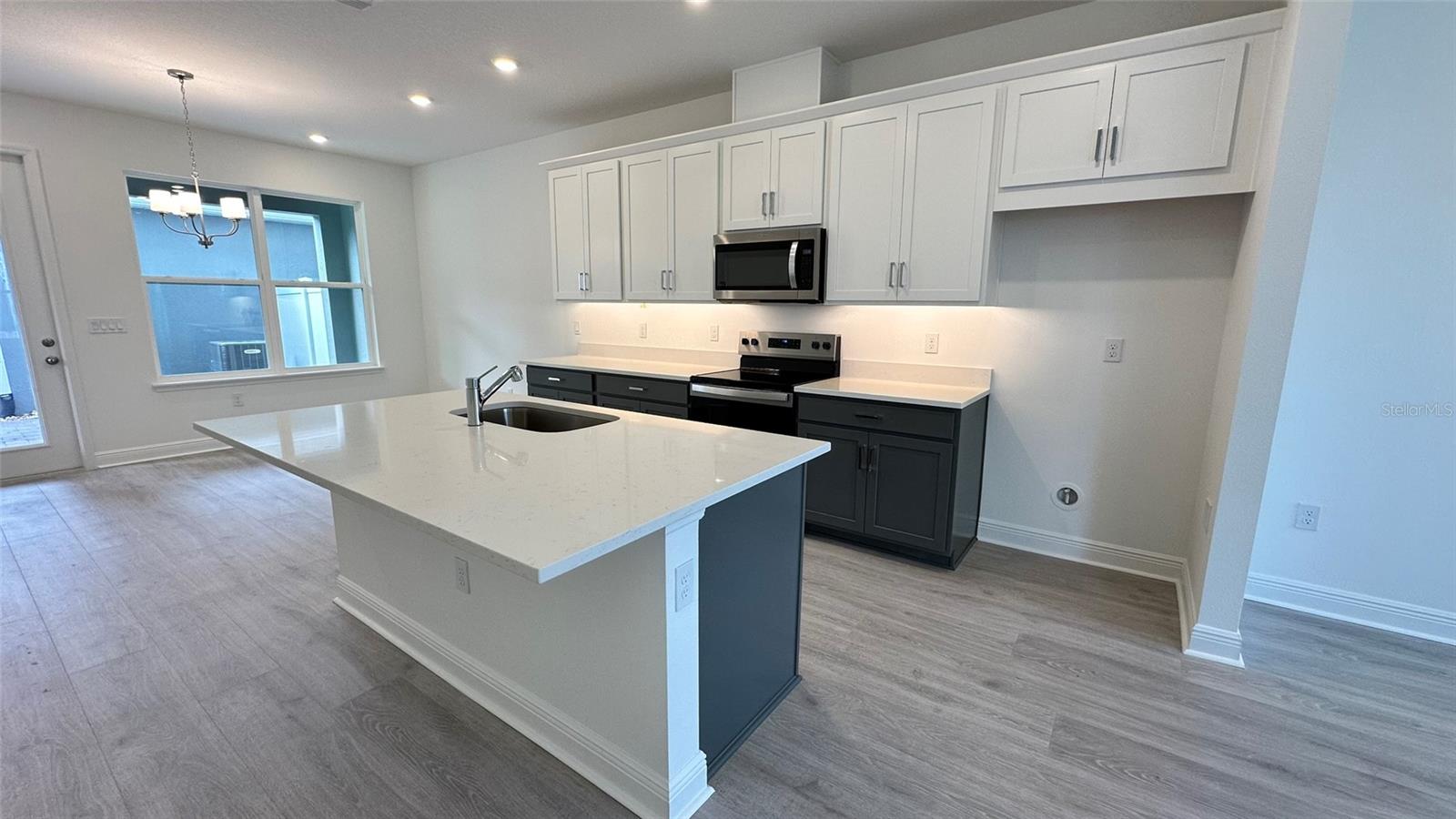 13156 CALMING BREEZE WAY, WINTER GARDEN, FL, 34787