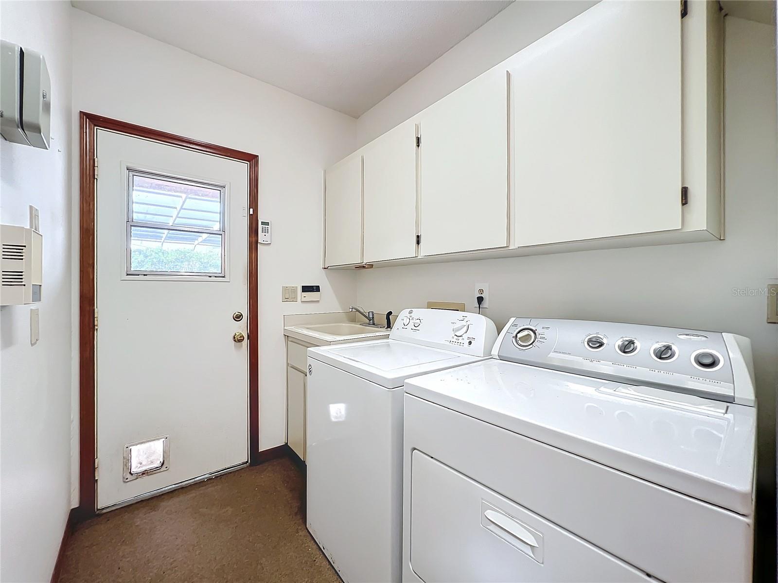 1130 ELYSIUM BLVD, MOUNT DORA, FL, 32757