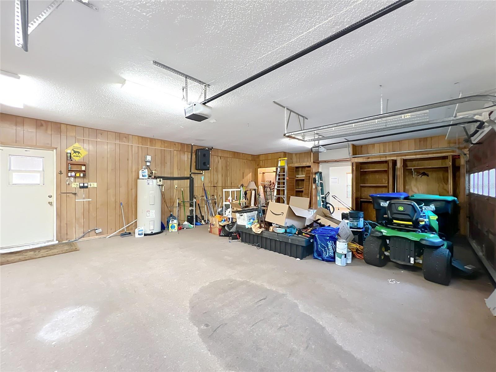 1130 ELYSIUM BLVD, MOUNT DORA, FL, 32757