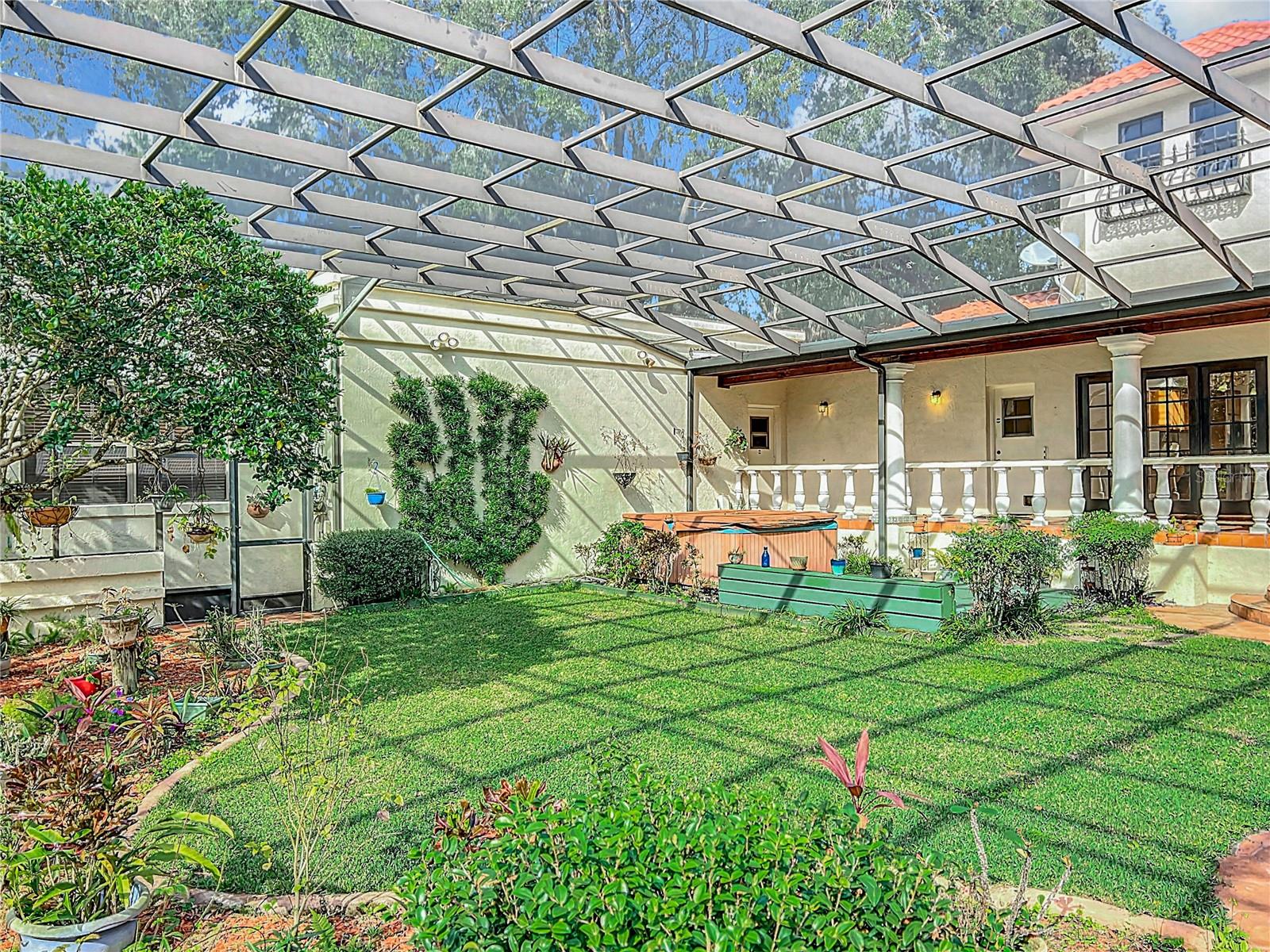 1130 ELYSIUM BLVD, MOUNT DORA, FL, 32757