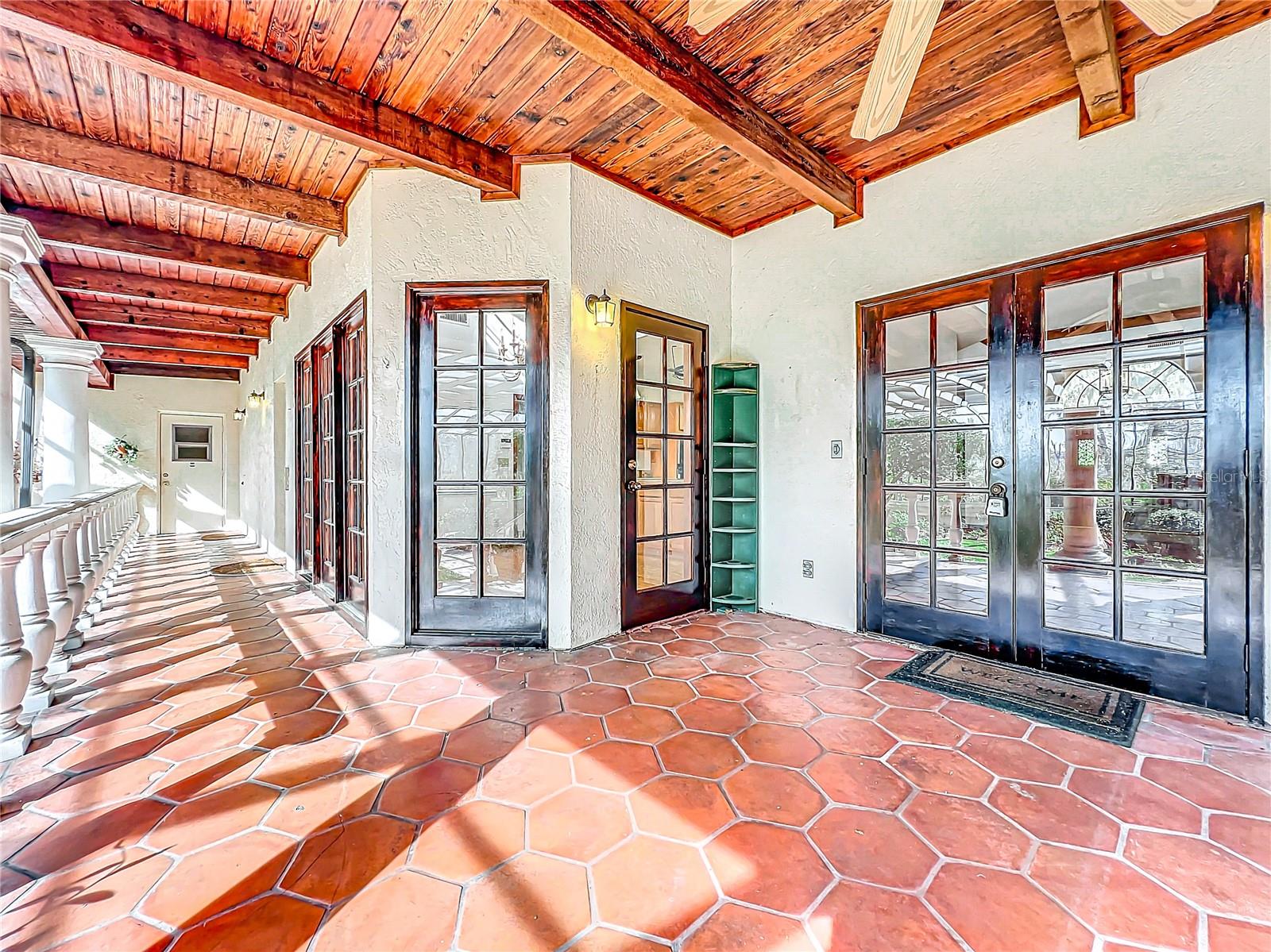 1130 ELYSIUM BLVD, MOUNT DORA, FL, 32757