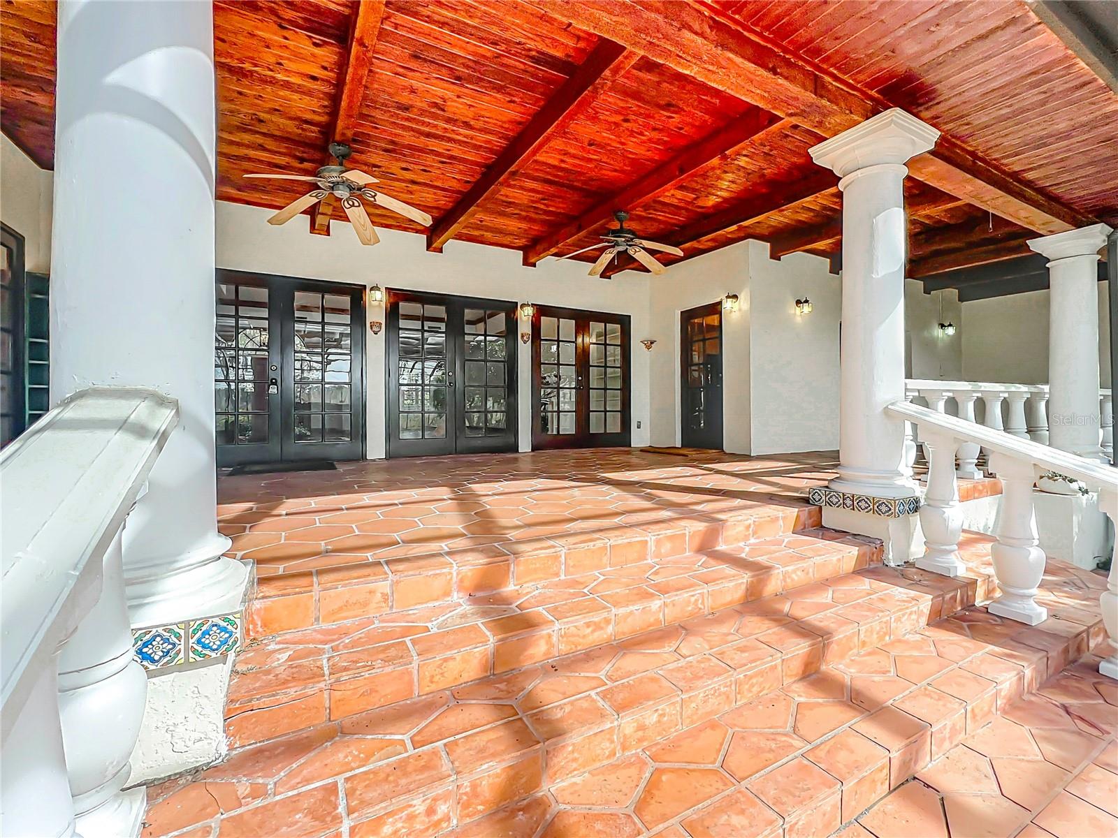 1130 ELYSIUM BLVD, MOUNT DORA, FL, 32757