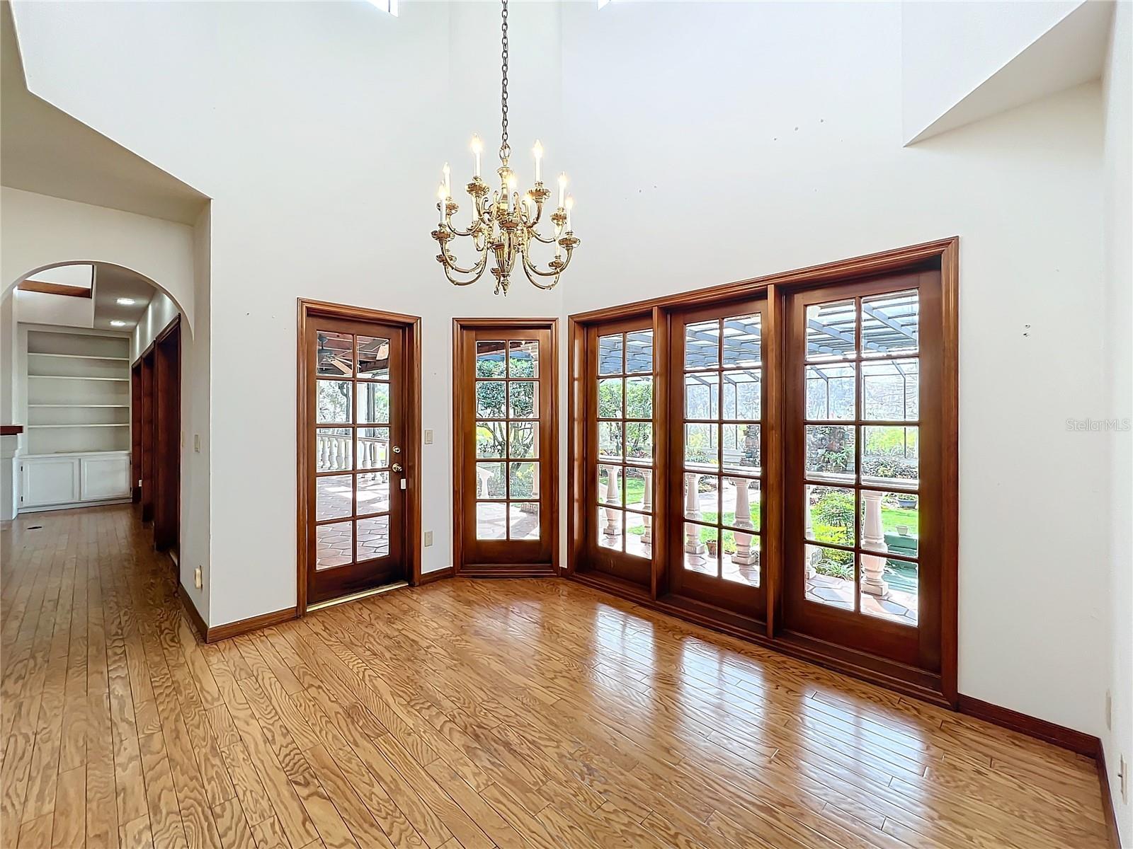 1130 ELYSIUM BLVD, MOUNT DORA, FL, 32757