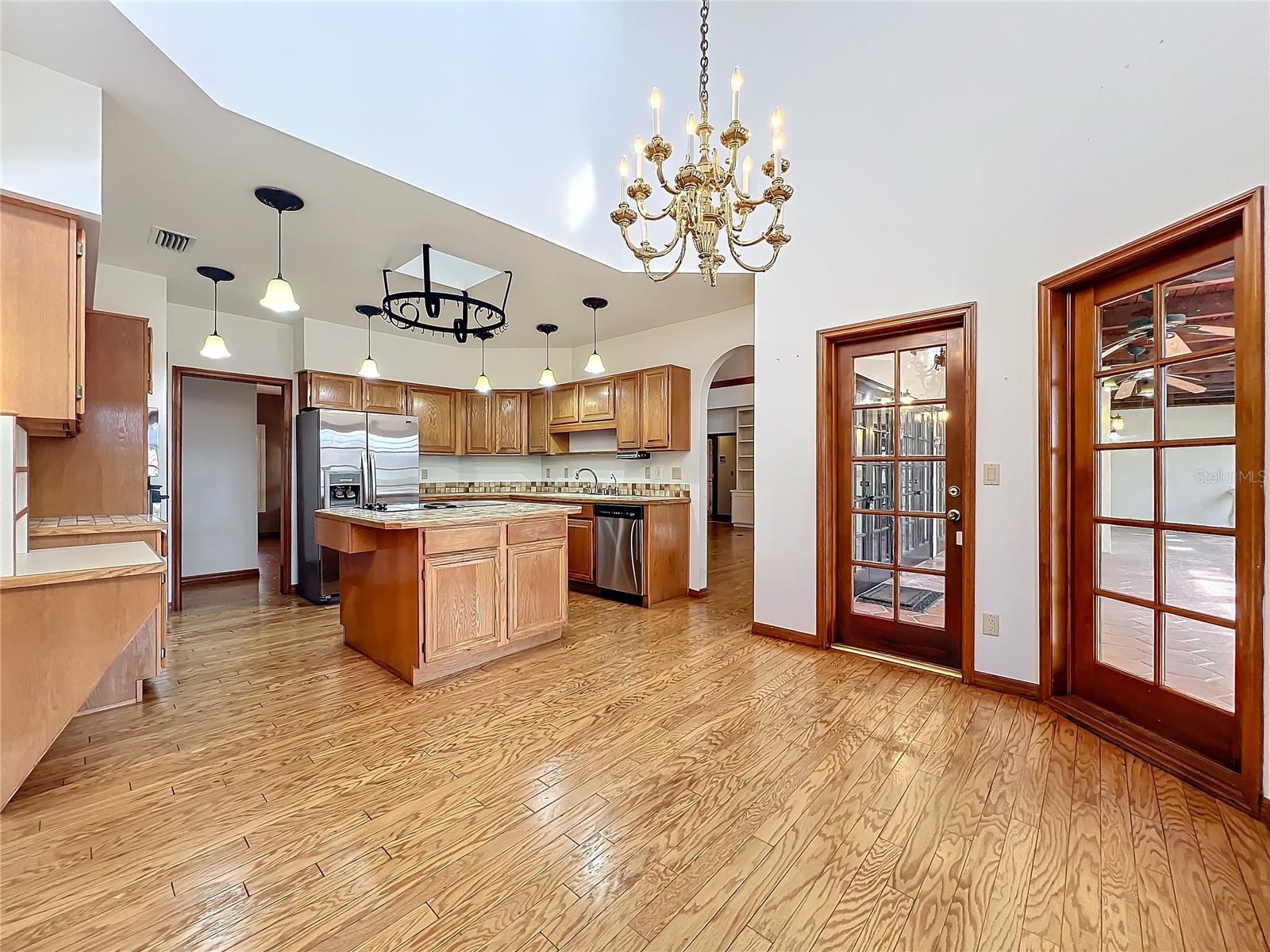 1130 ELYSIUM BLVD, MOUNT DORA, FL, 32757