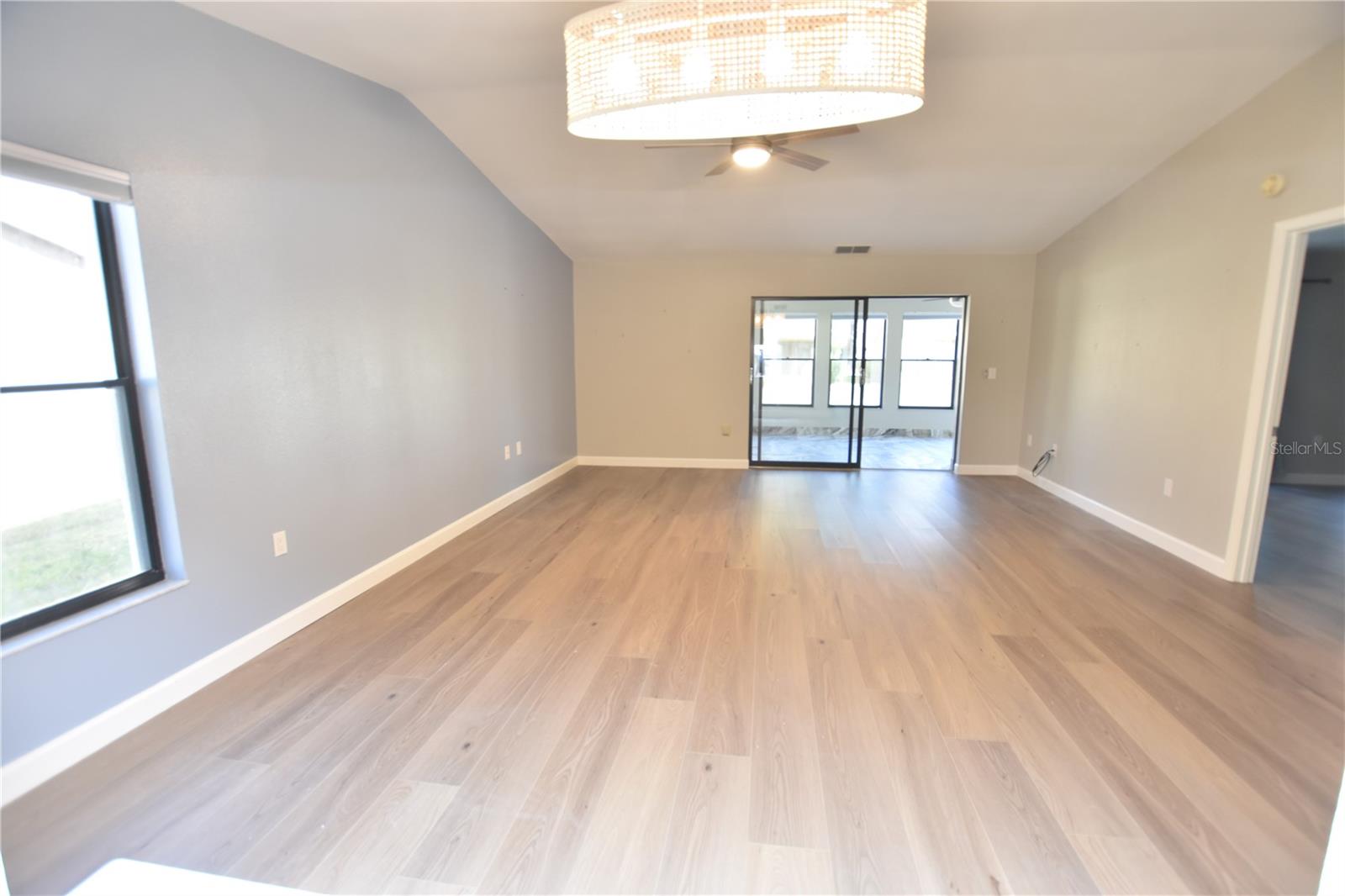 376 OAK HILL DR #36, SARASOTA, FL, 34232