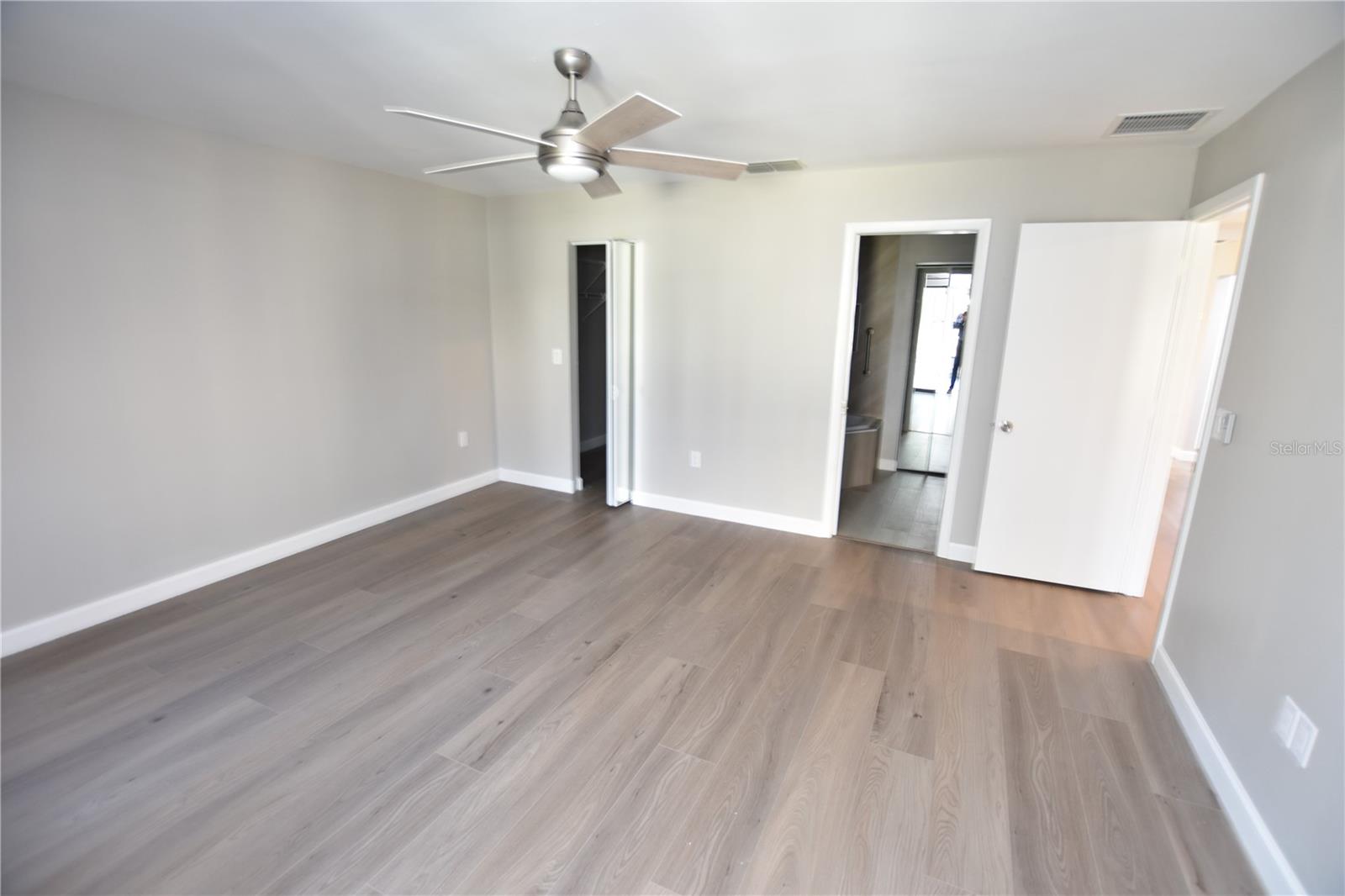 376 OAK HILL DR #36, SARASOTA, FL, 34232