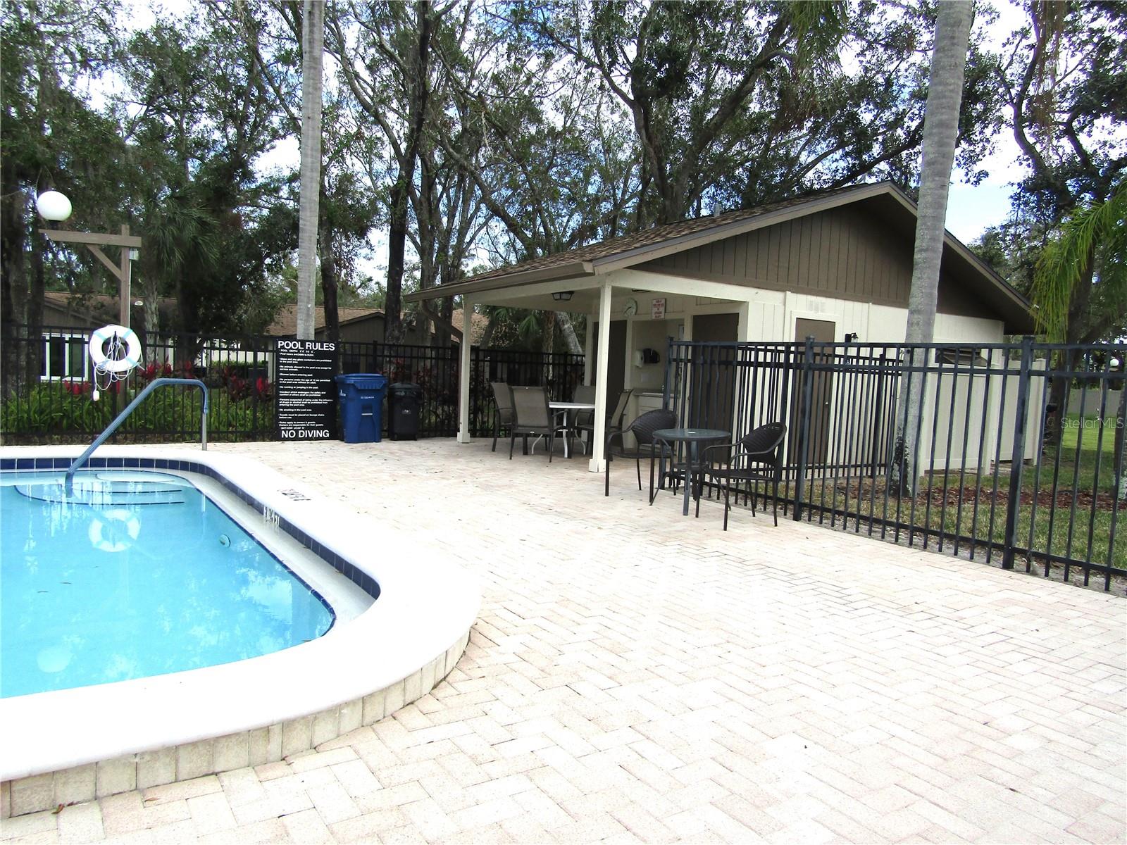 376 OAK HILL DR #36, SARASOTA, FL, 34232