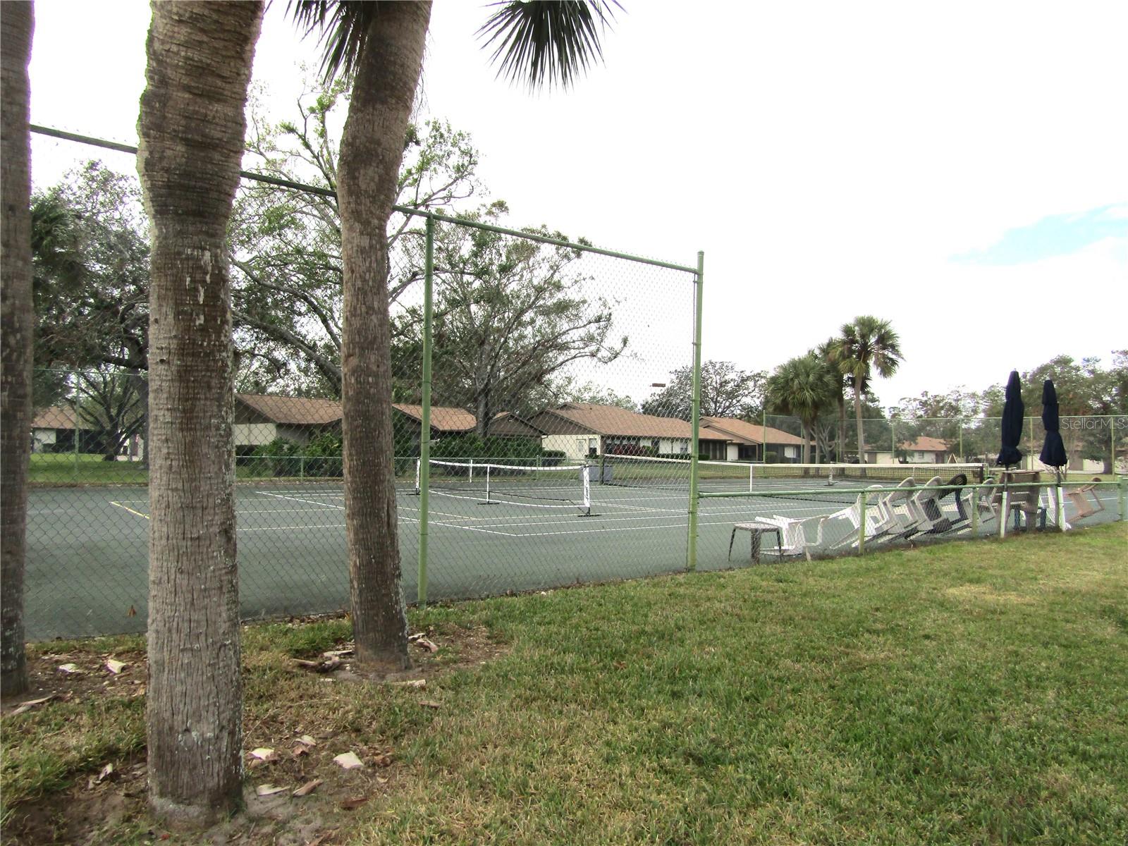 376 OAK HILL DR #36, SARASOTA, FL, 34232