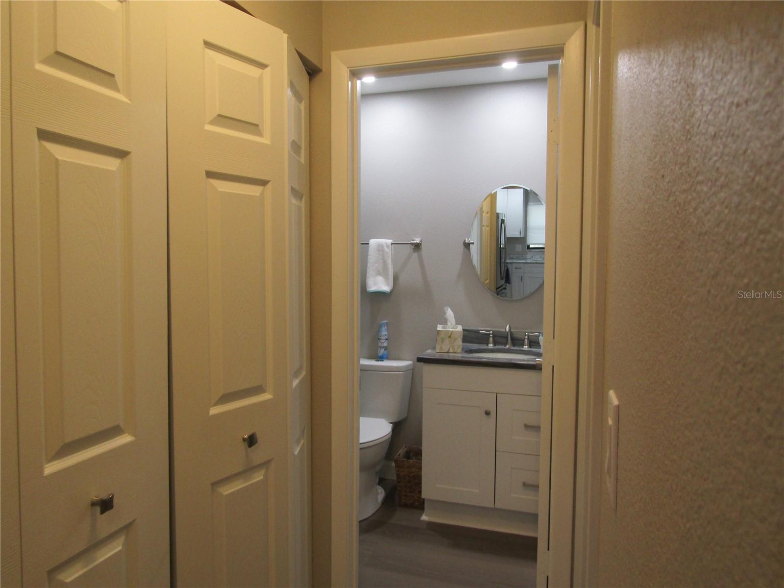 376 OAK HILL DR #36, SARASOTA, FL, 34232