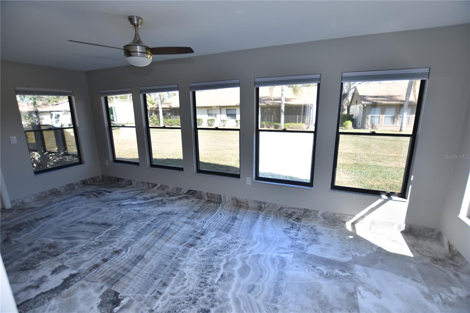376 OAK HILL DR #36, SARASOTA, FL, 34232