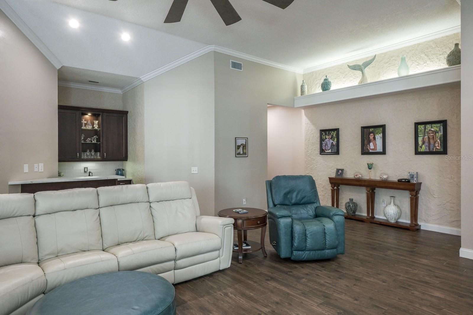 110 DEERPATH DR, OLDSMAR, FL, 34677