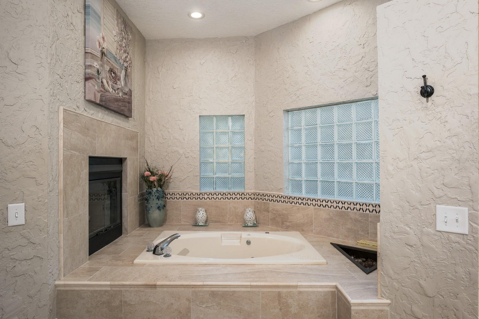110 DEERPATH DR, OLDSMAR, FL, 34677