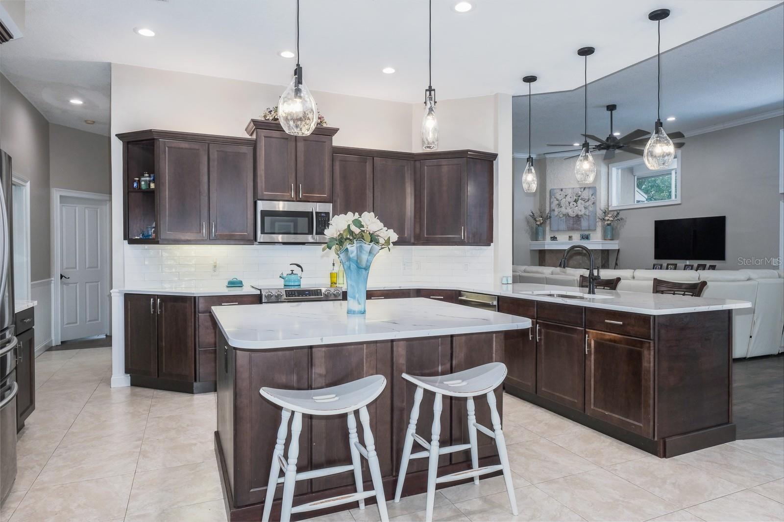 110 DEERPATH DR, OLDSMAR, FL, 34677