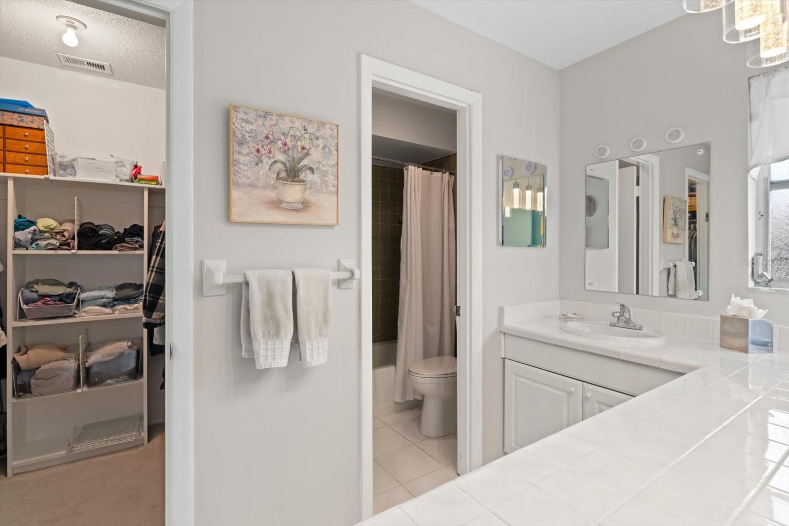 2145 PUEBLO CIR #V12, SARASOTA, FL, 34231