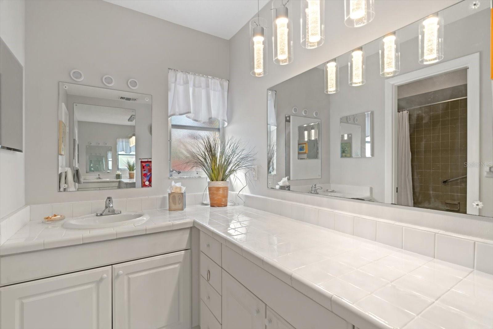 2145 PUEBLO CIR #V12, SARASOTA, FL, 34231