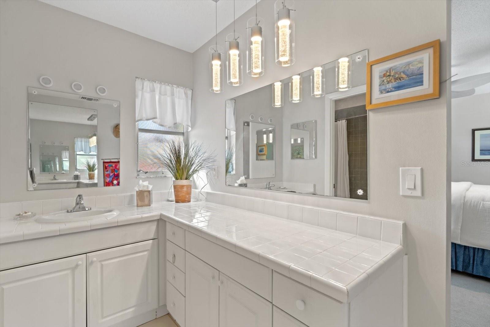 2145 PUEBLO CIR #V12, SARASOTA, FL, 34231