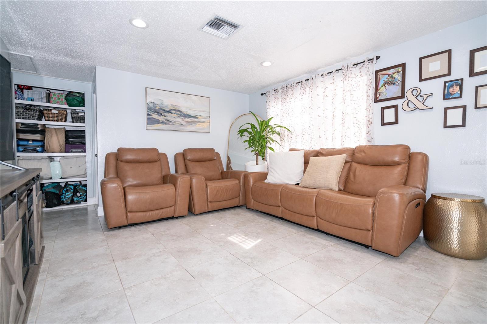 5481 65TH AVE N, PINELLAS PARK, FL, 33781