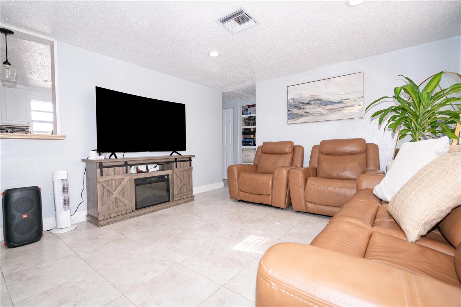 5481 65TH AVE N, PINELLAS PARK, FL, 33781