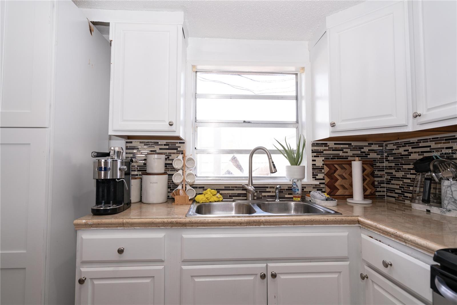 5481 65TH AVE N, PINELLAS PARK, FL, 33781