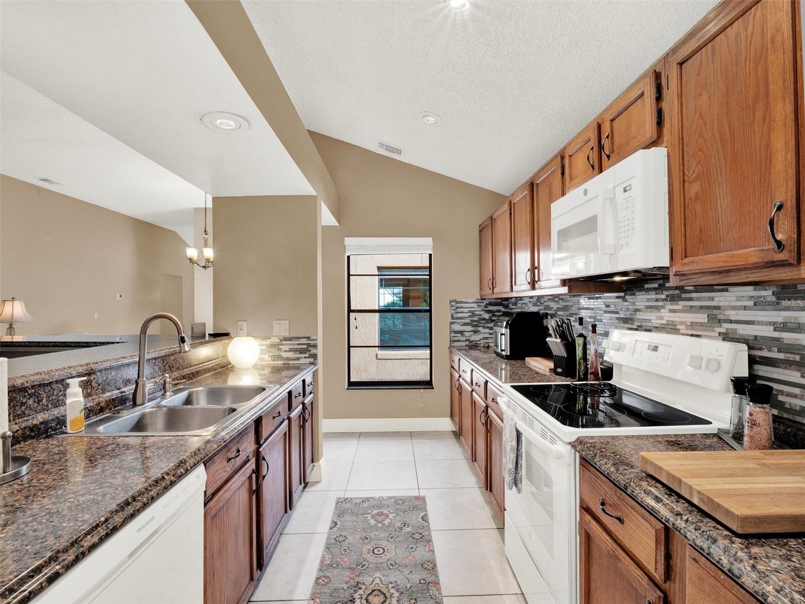 626 BROOKFIELD LOOP, LAKE MARY, FL, 32746