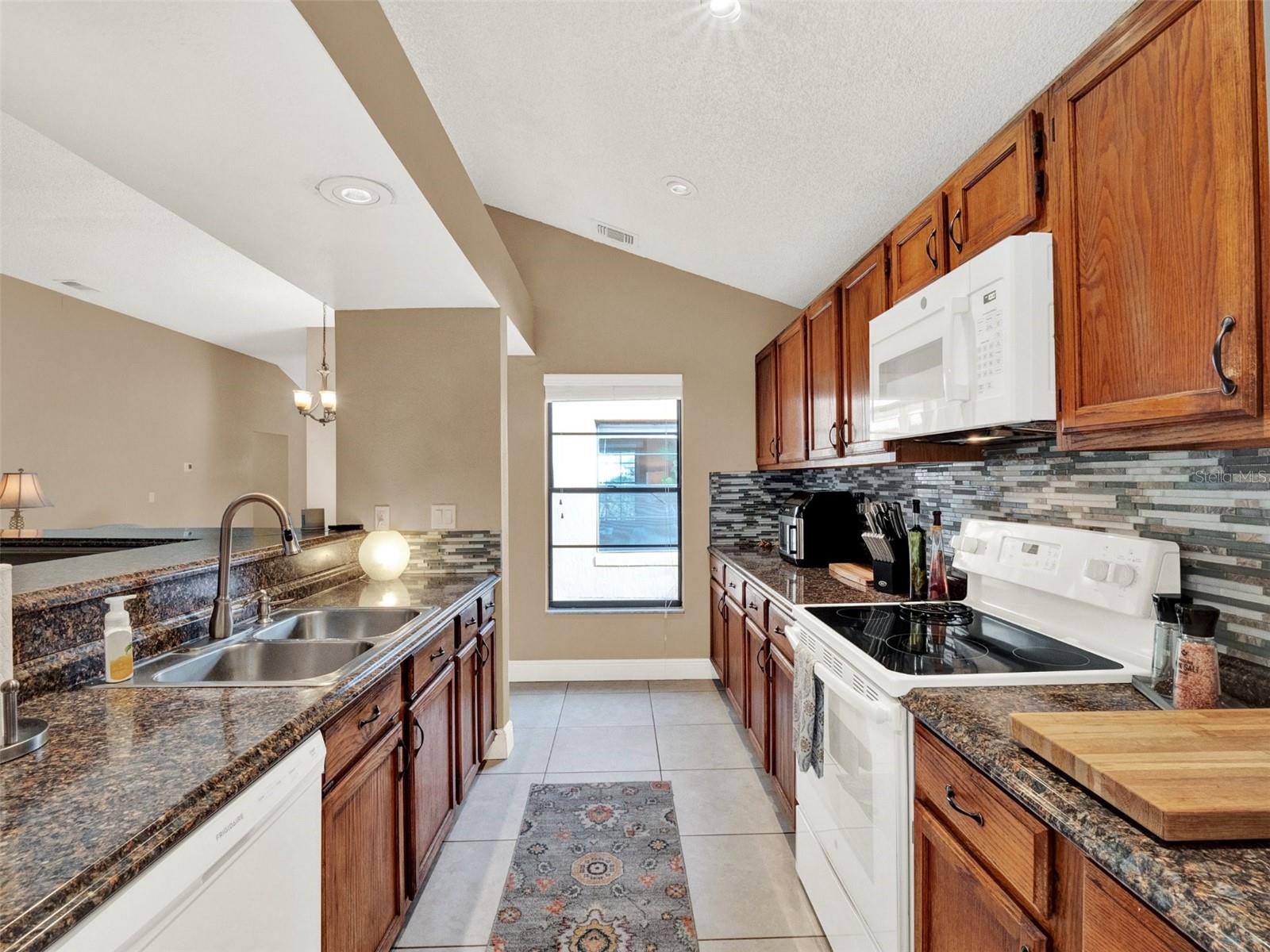 626 BROOKFIELD LOOP, LAKE MARY, FL, 32746