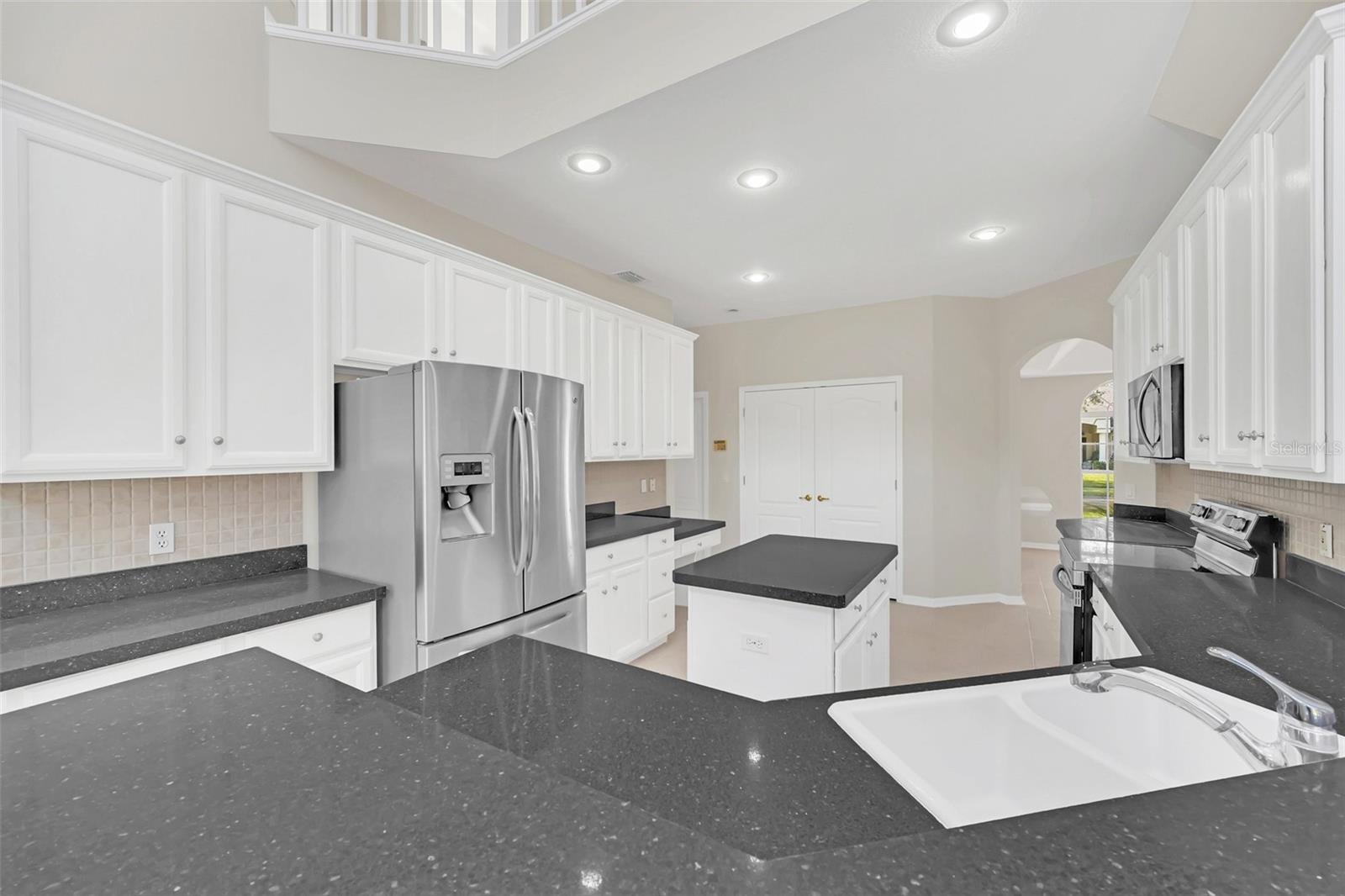 10125 FOXHURST CT, ORLANDO, FL, 32836