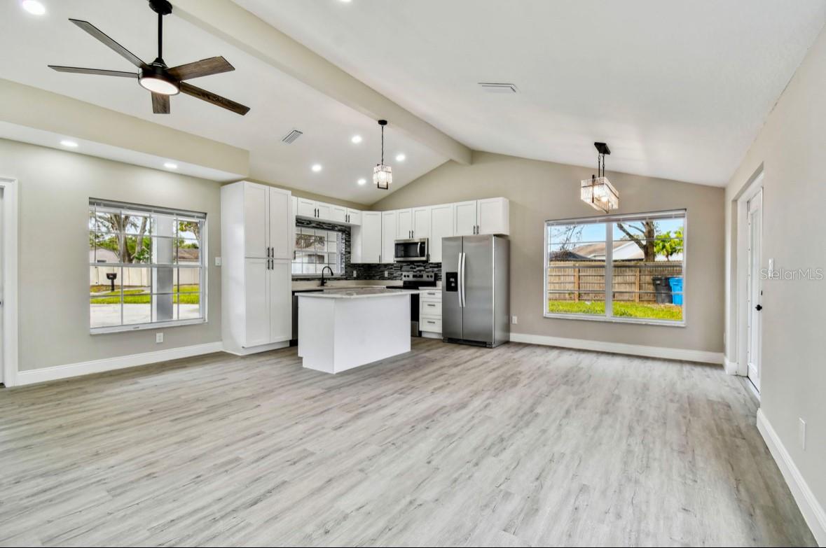 516 HIGHVIEW CIR N, BRANDON, FL, 33510