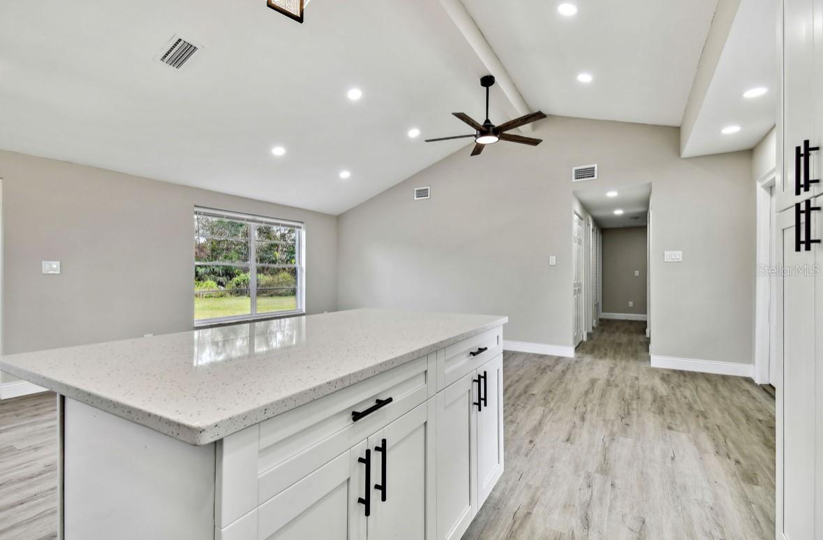 516 HIGHVIEW CIR N, BRANDON, FL, 33510