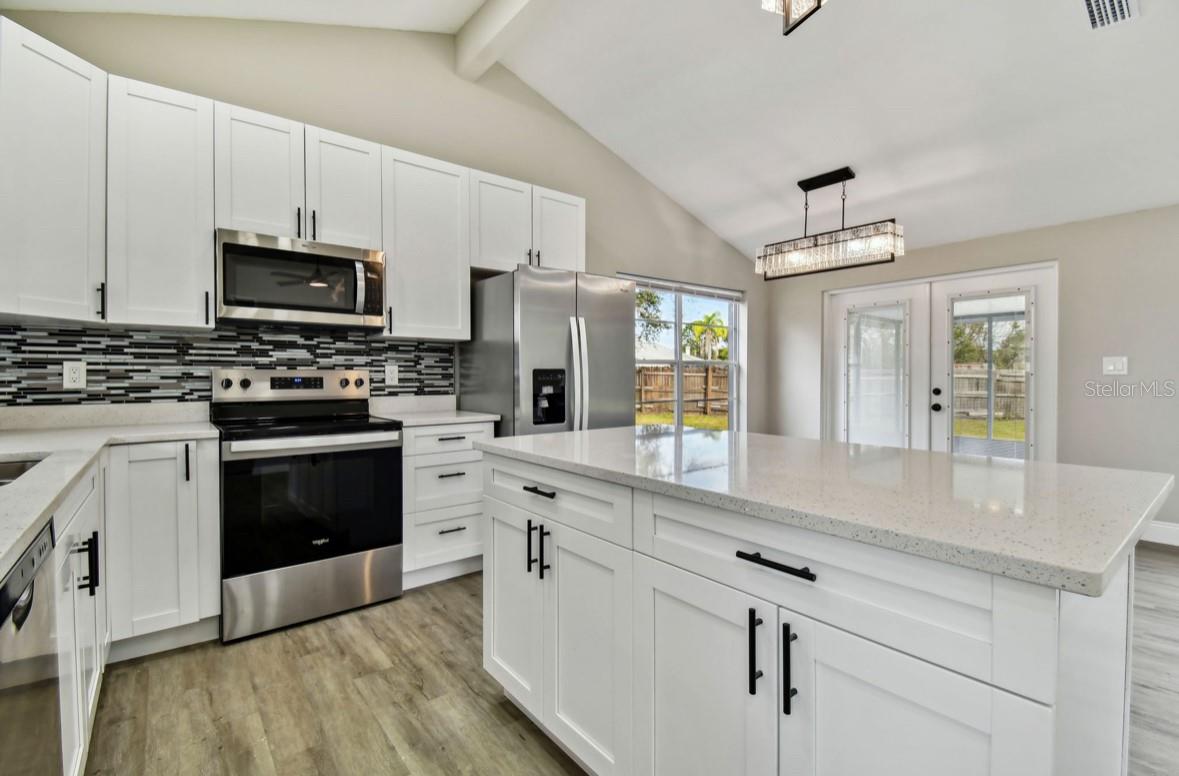 516 HIGHVIEW CIR N, BRANDON, FL, 33510