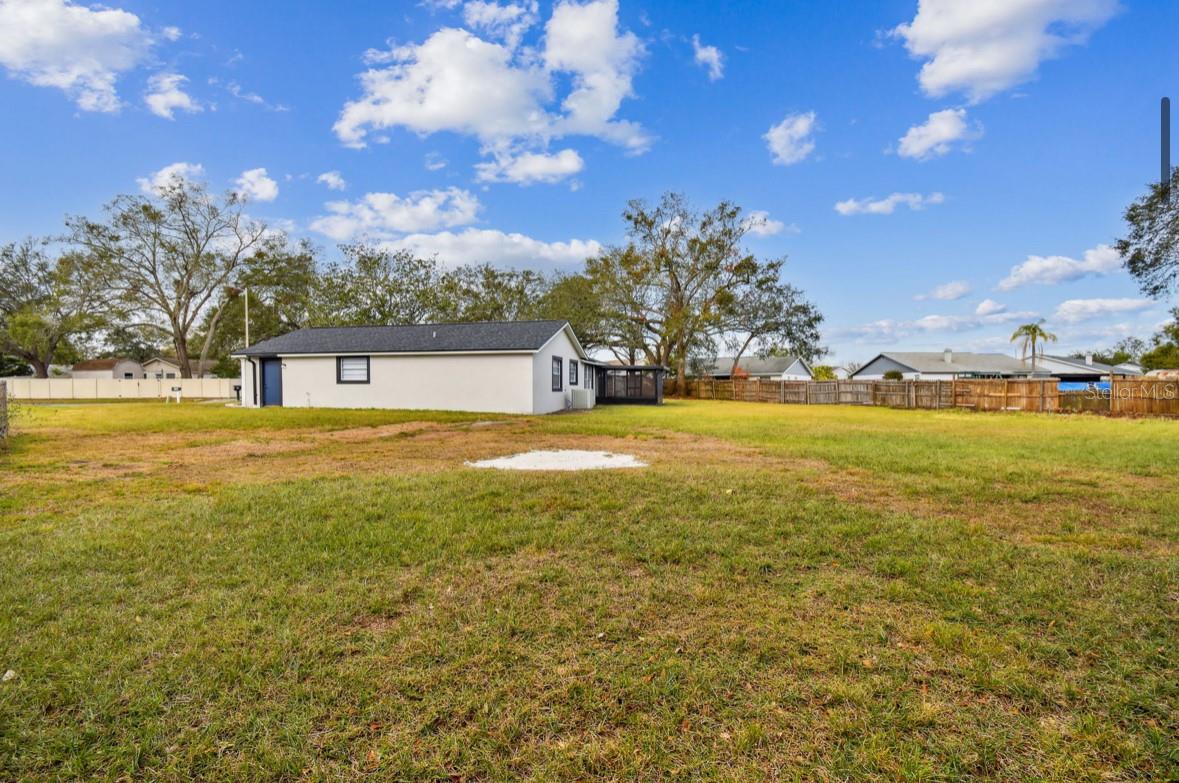 516 HIGHVIEW CIR N, BRANDON, FL, 33510