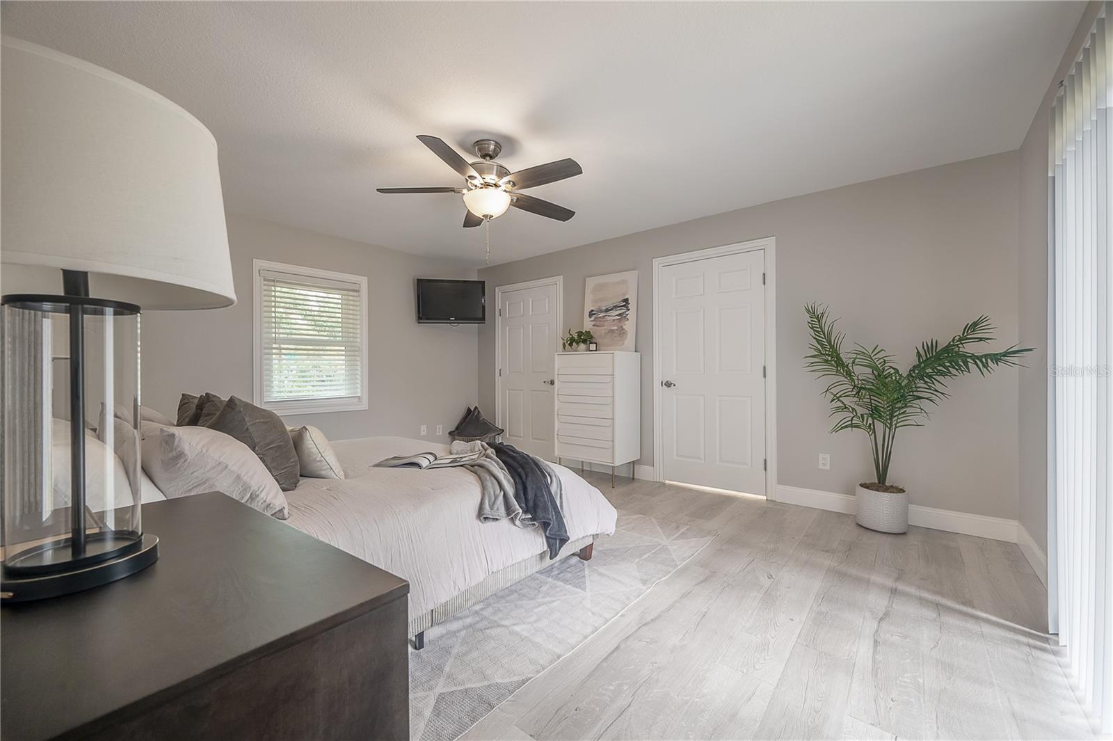1702 E FERN ST, TAMPA, FL, 33610