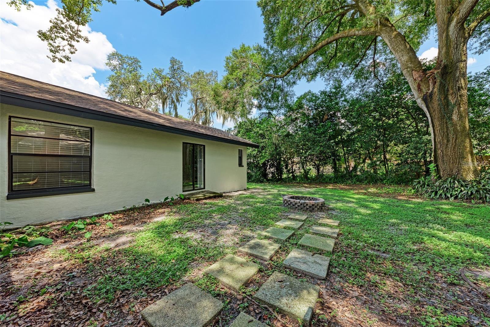 1702 E FERN ST, TAMPA, FL, 33610