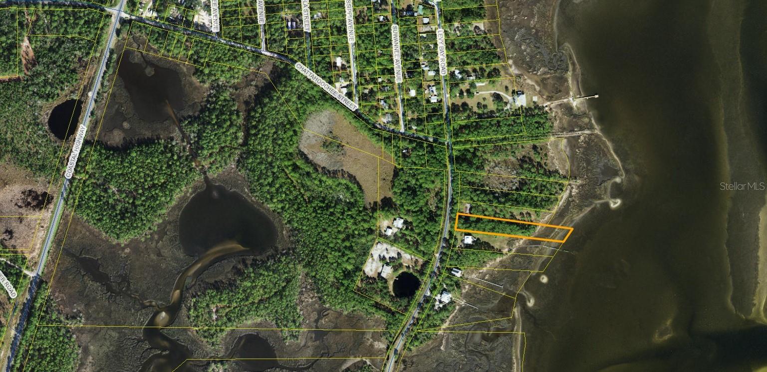 220 LEVY BAY RD, PANACEA, FL, 32346