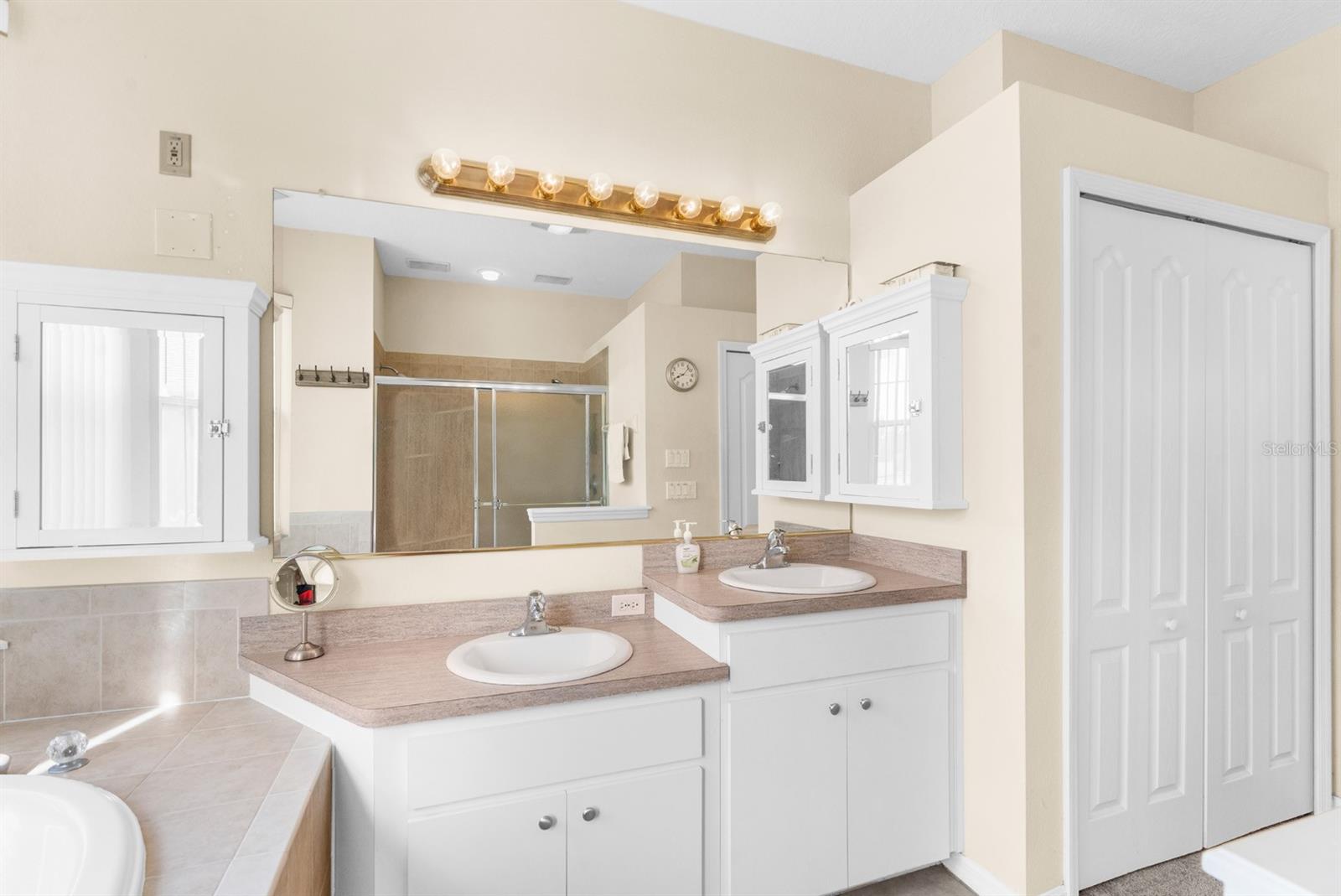 7448 MENGI CIR, NEW PORT RICHEY, FL, 34653