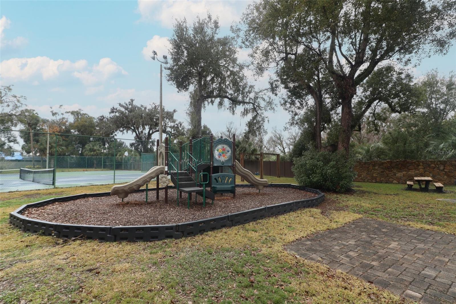 1633 CEDAR GLEN DR, APOPKA, FL, 32712