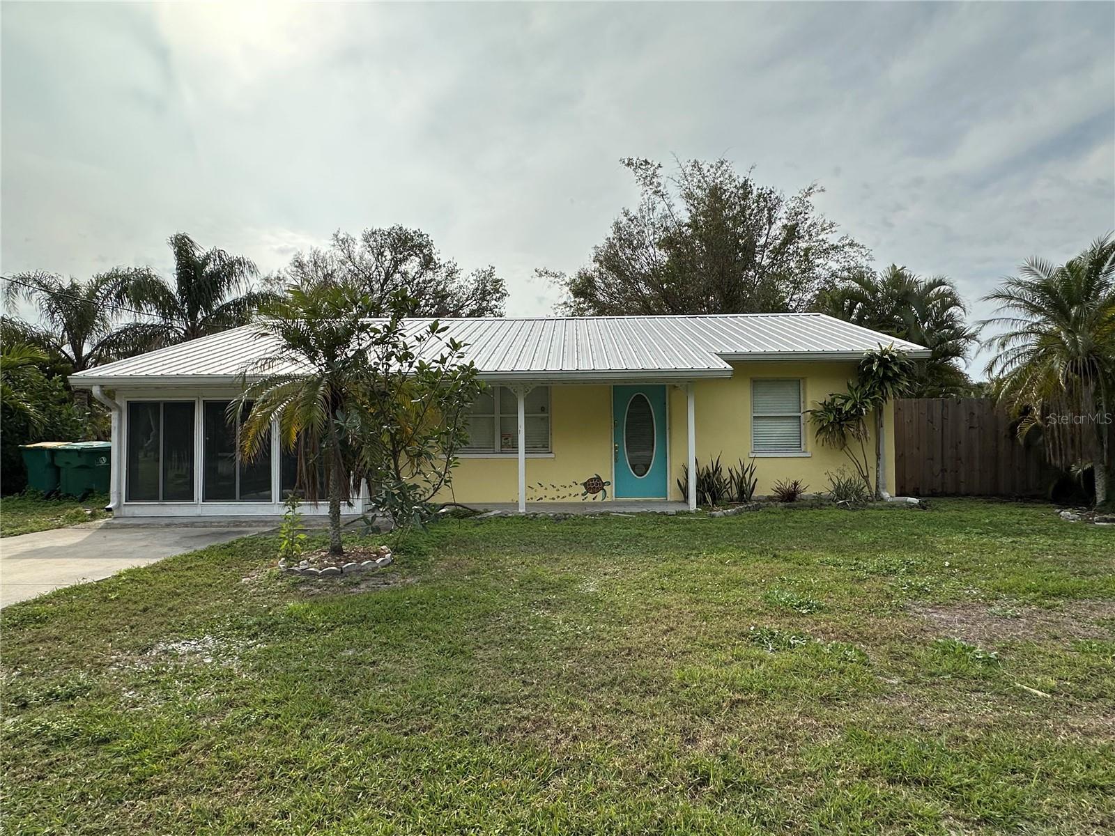 2115 MYRTLE AVE, PUNTA GORDA, FL, 33950