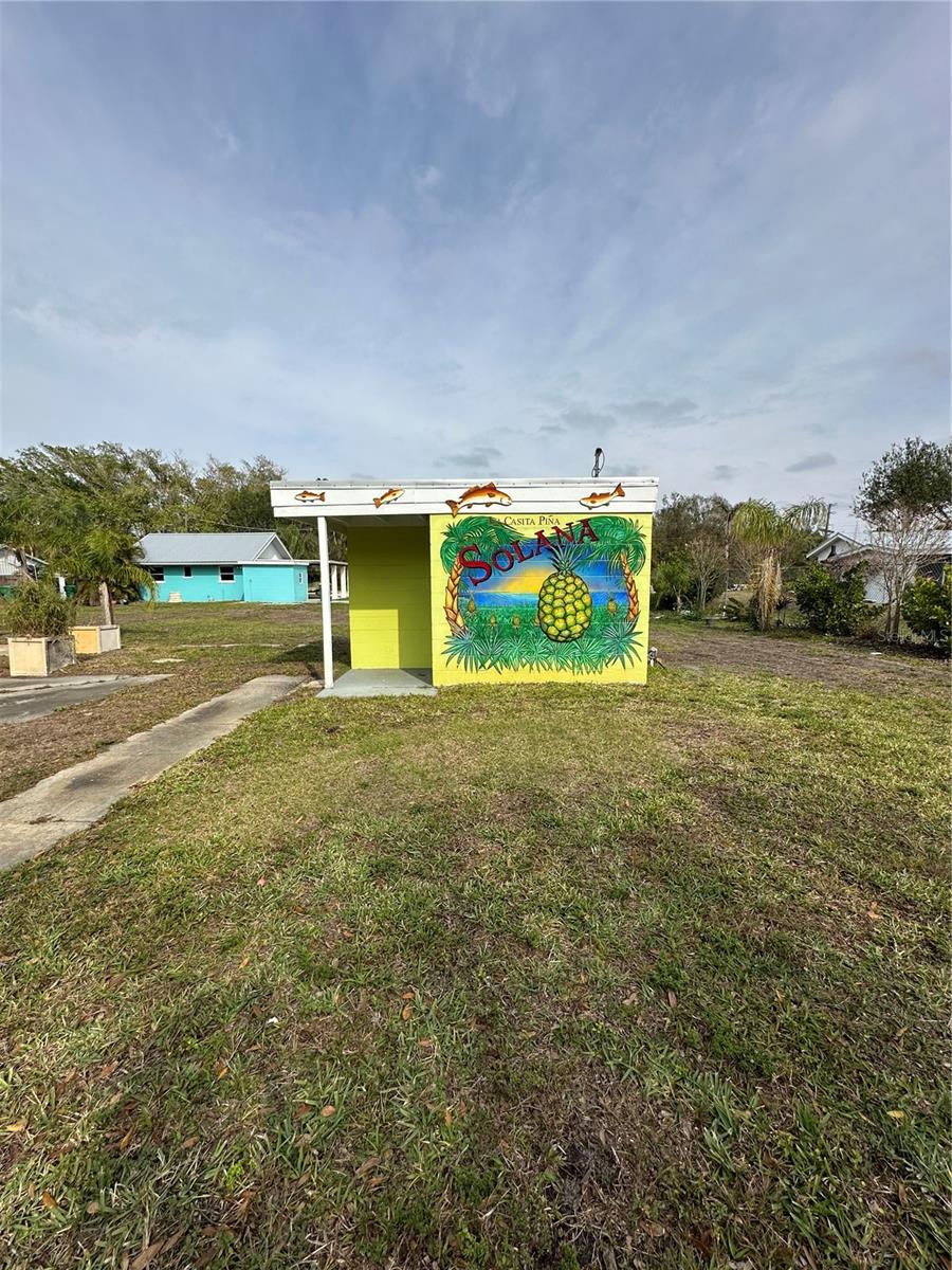 2115 MYRTLE AVE, PUNTA GORDA, FL, 33950
