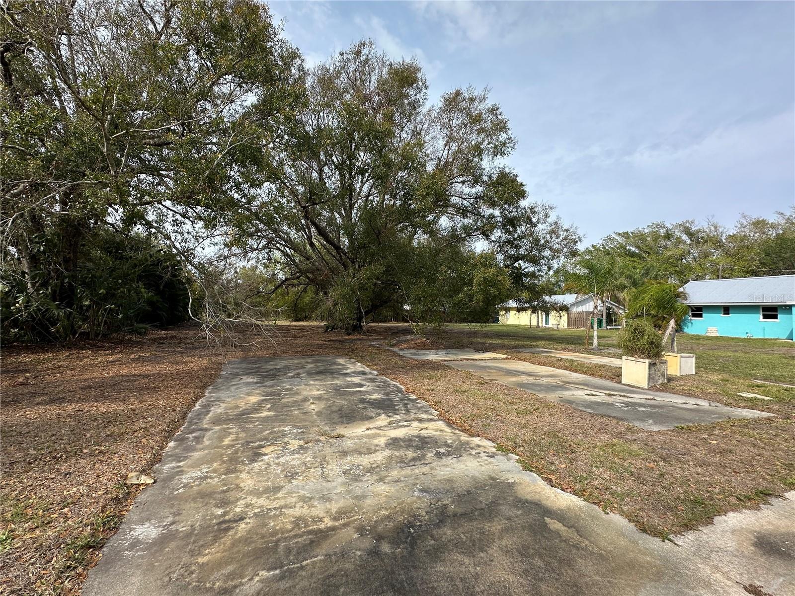 2115 MYRTLE AVE, PUNTA GORDA, FL, 33950