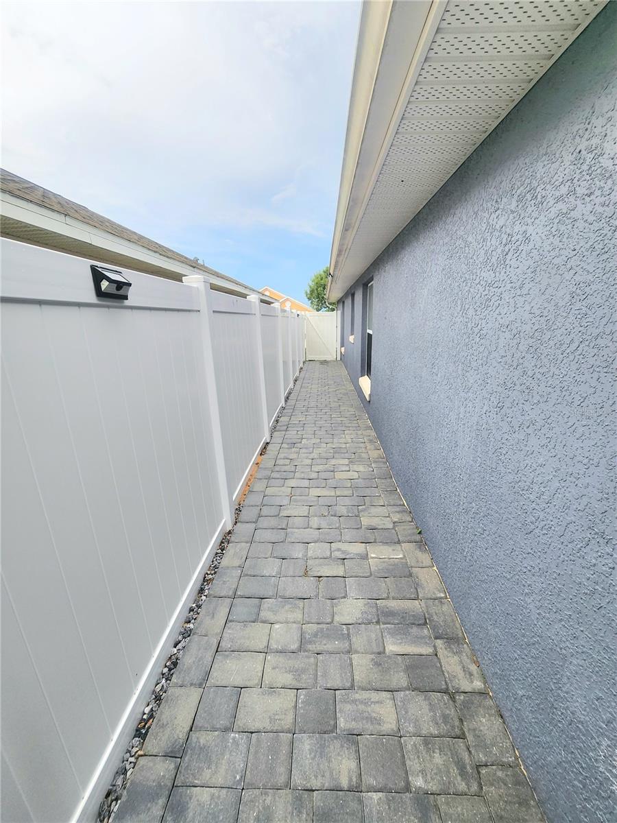 218 HAVERSHAM WAY, DAVENPORT, FL, 33897