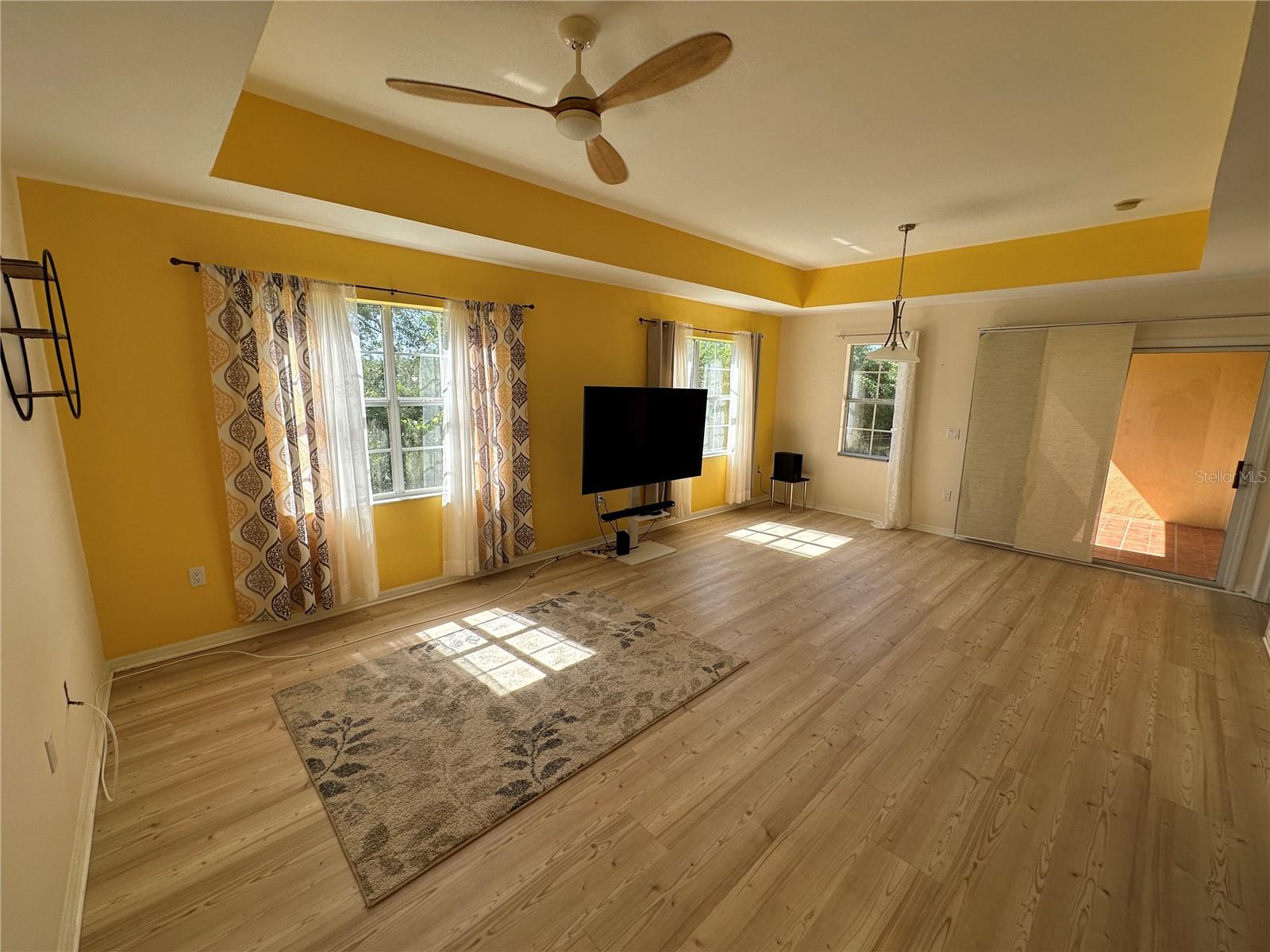 1010 VILLAGIO CIR #207, SARASOTA, FL, 34237