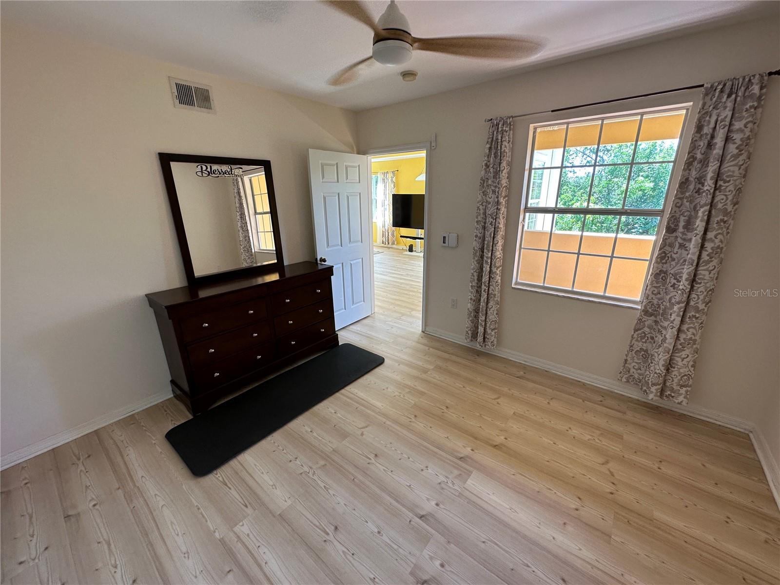 1010 VILLAGIO CIR #207, SARASOTA, FL, 34237