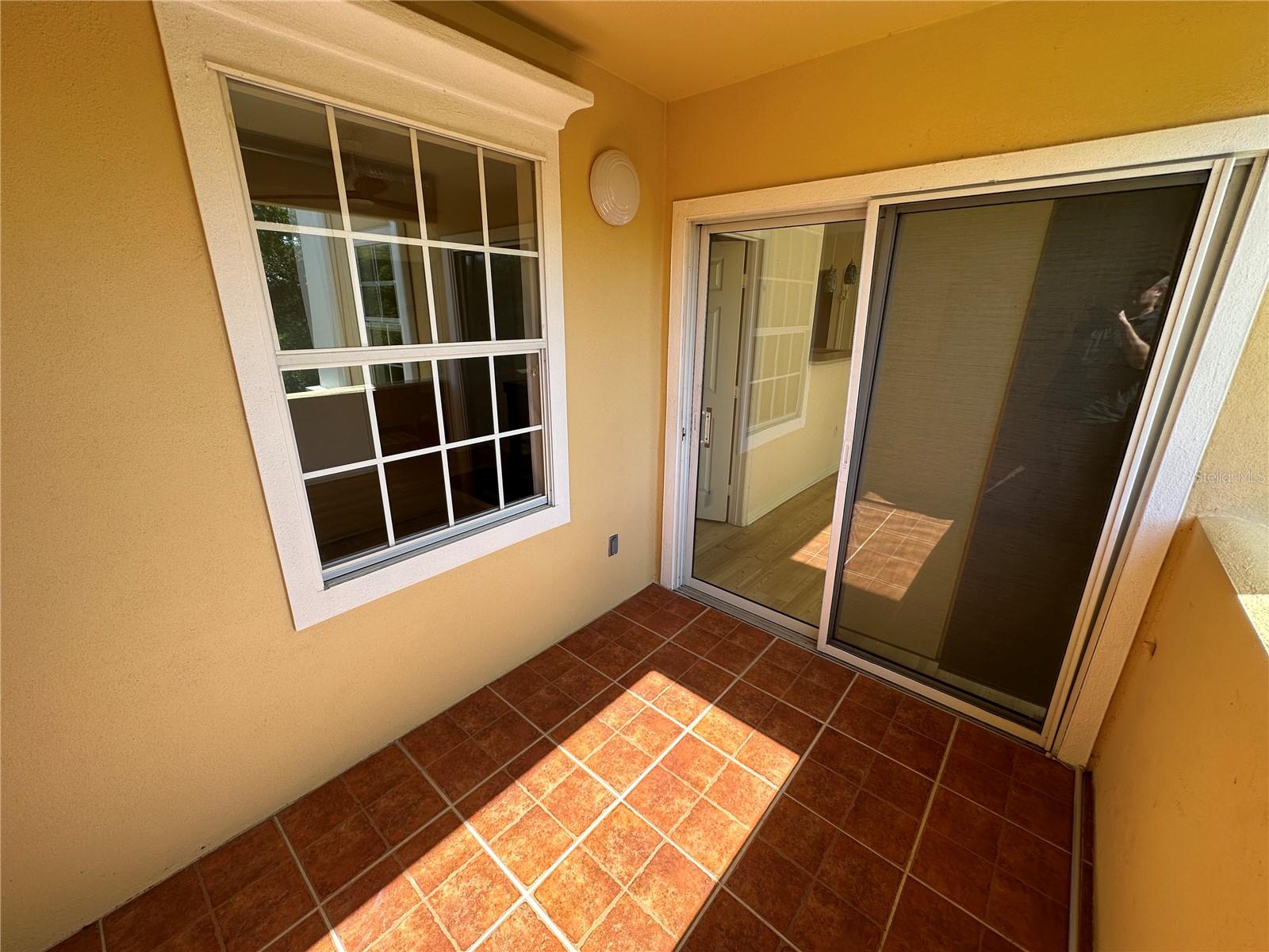 1010 VILLAGIO CIR #207, SARASOTA, FL, 34237