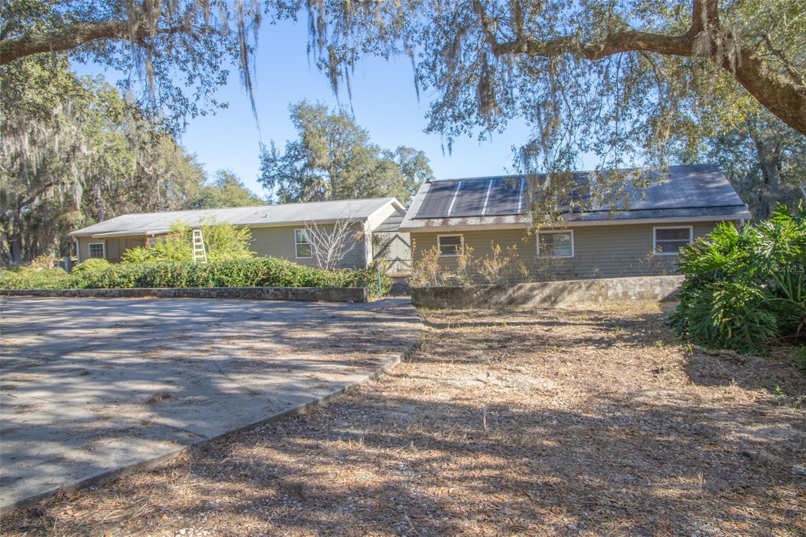 240 SWAN LAKE DR, MELROSE, FL, 32666