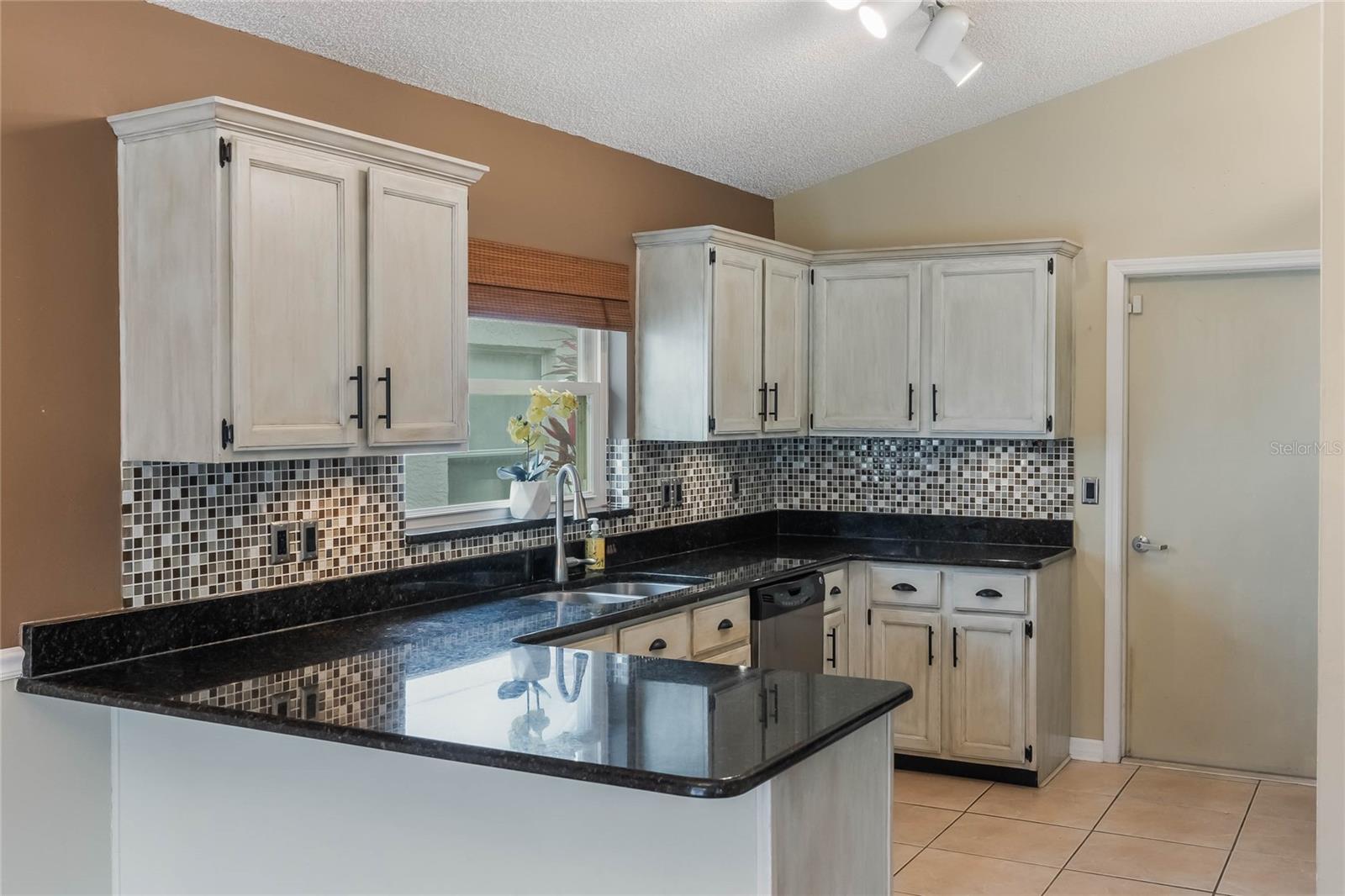 2306 QUAKER CT, ORLANDO, FL, 32837