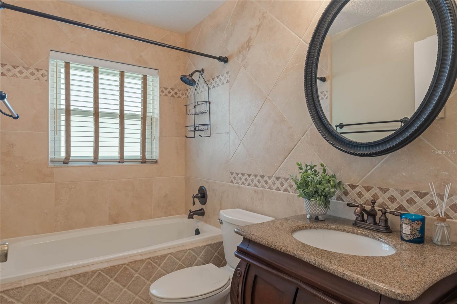 2306 QUAKER CT, ORLANDO, FL, 32837