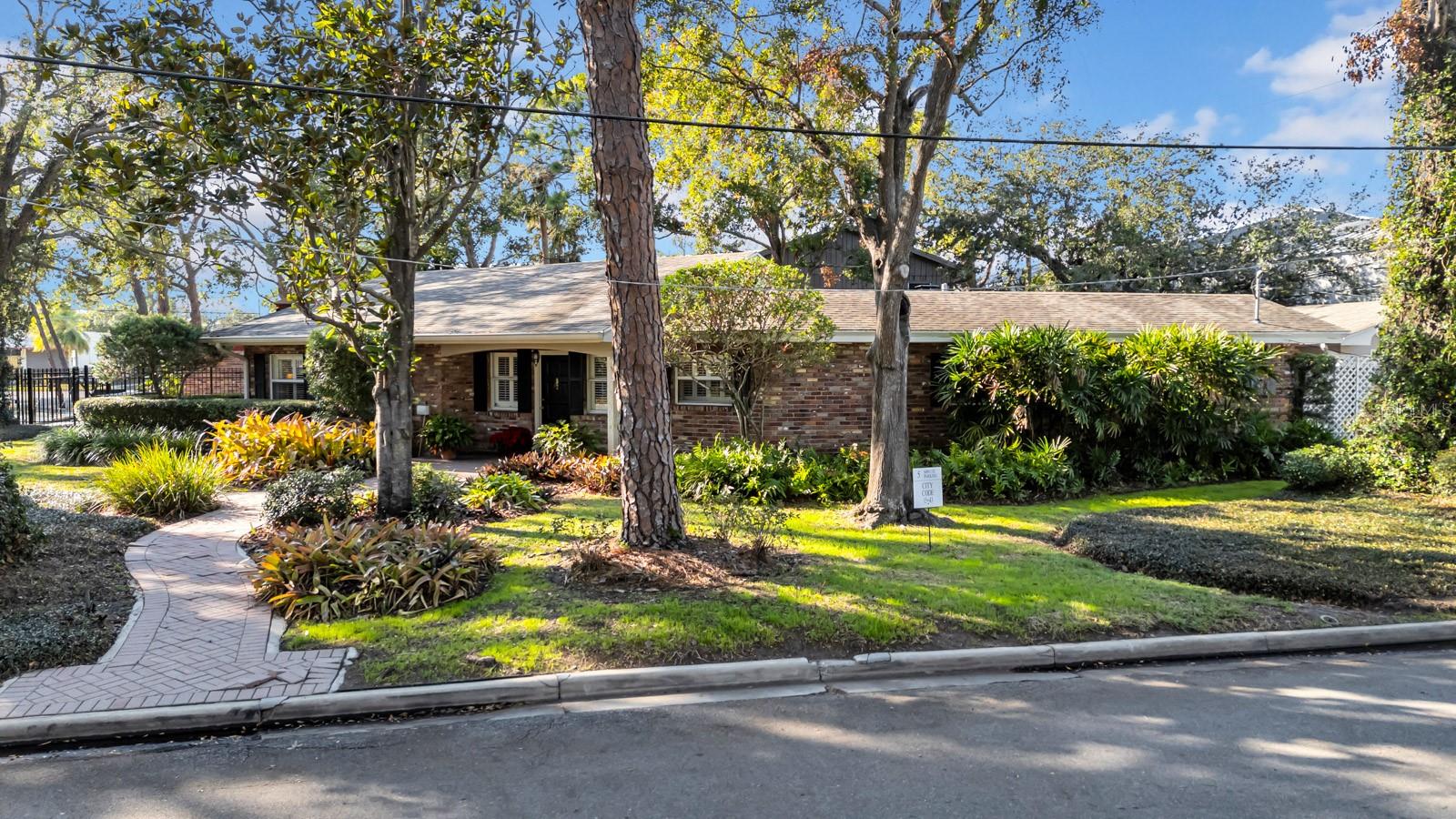 4307 W KENSINGTON AVE, TAMPA, FL, 33629