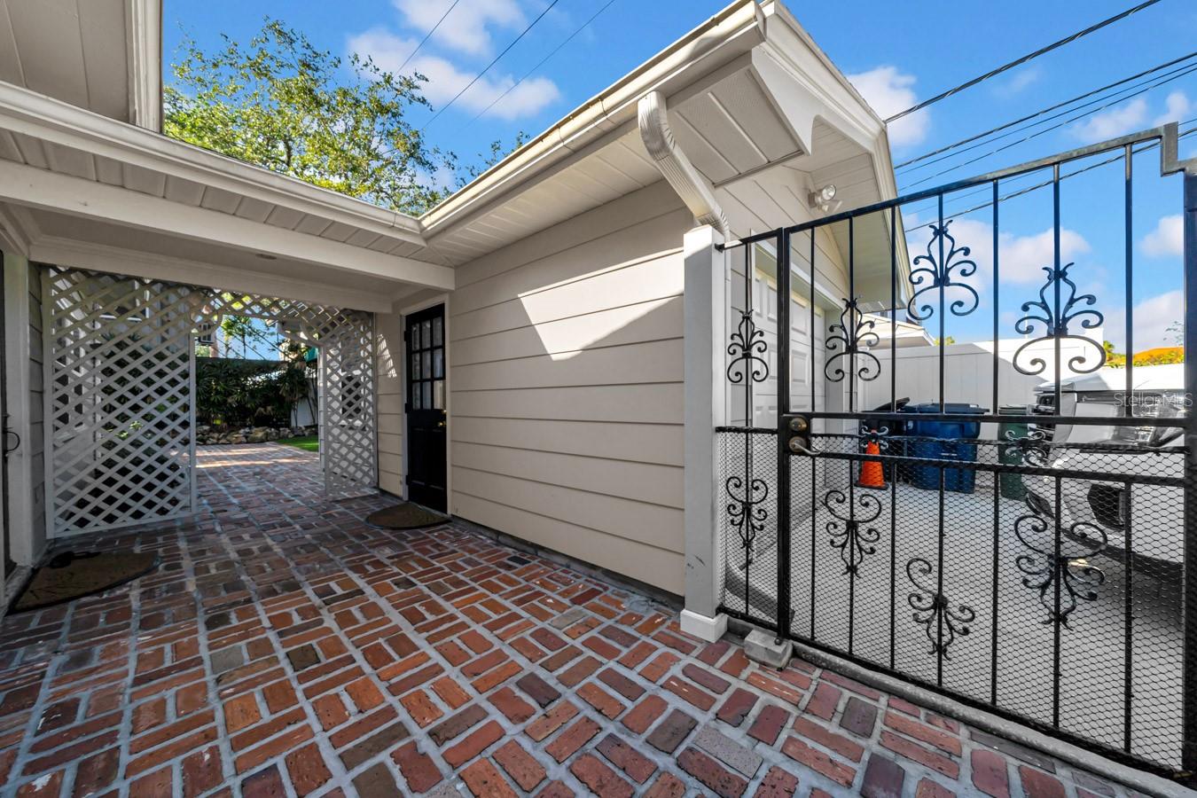 4307 W KENSINGTON AVE, TAMPA, FL, 33629
